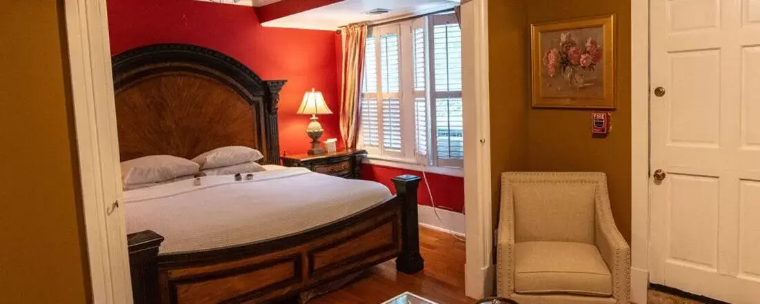 Queen Room in Casablanca Inn on the Bay Queen Room in Casablanca Inn on the Bay