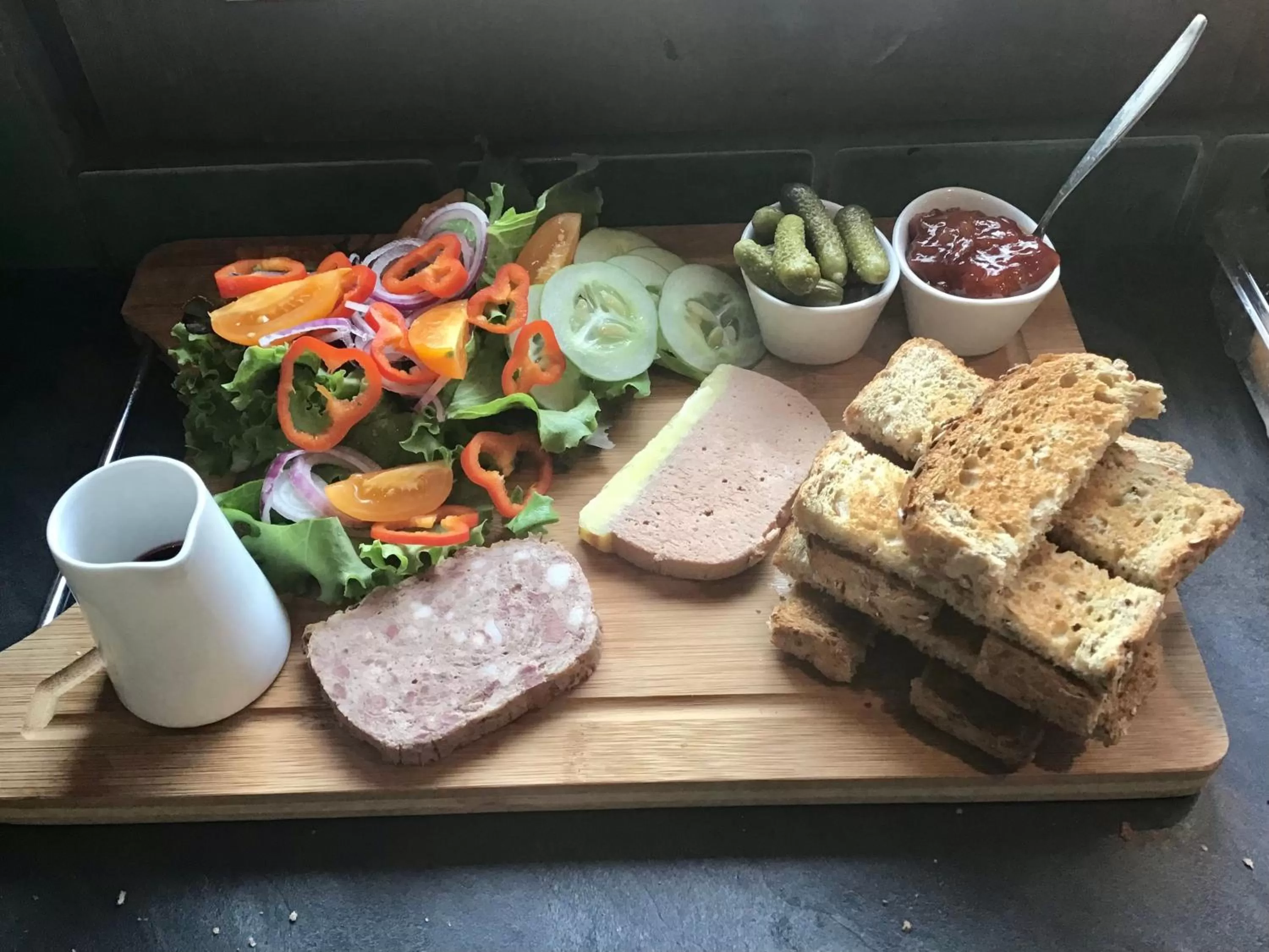 Food and drinks in La Crepelliere