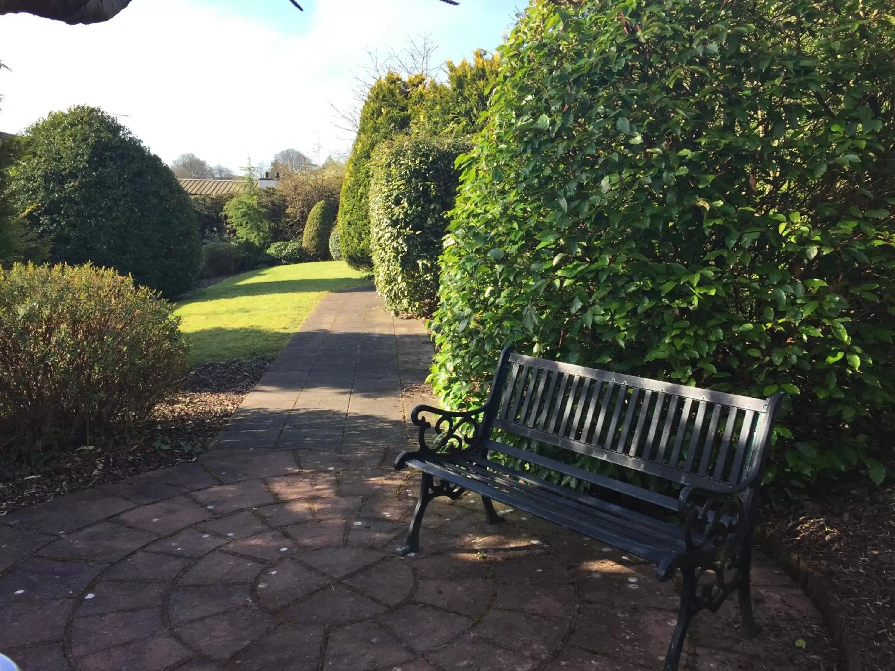 Garden, Patio/Outdoor Area in Four Seasons Hotel & Leisure Club