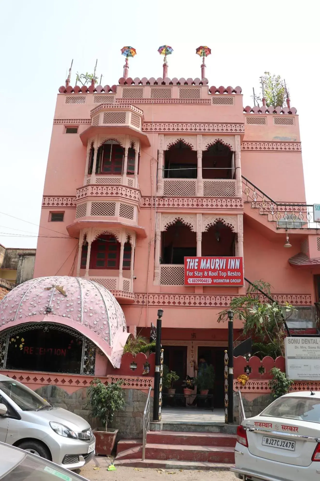 Property Building in The Maurvi Inn Property Building in The Maurvi Inn