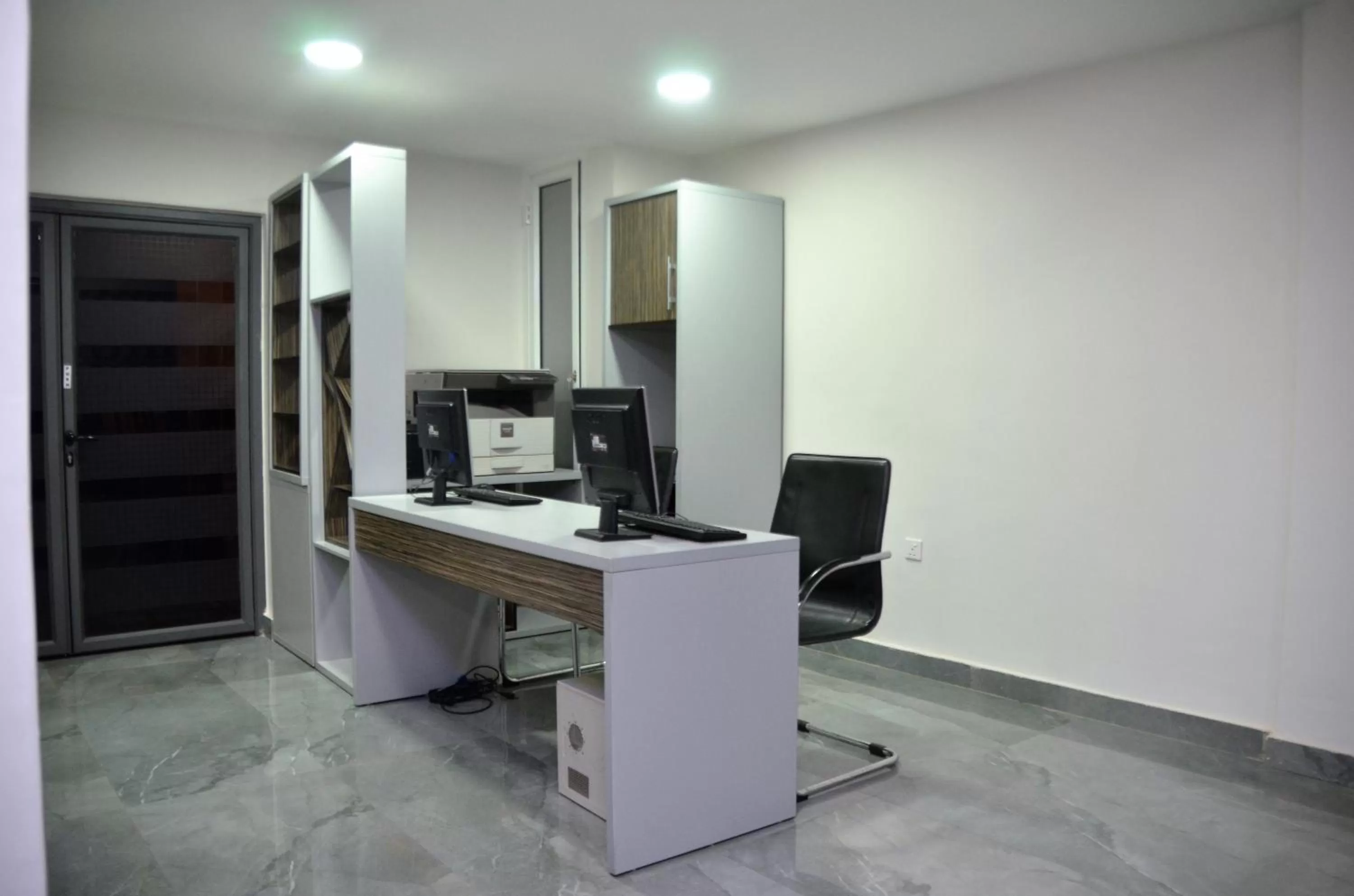 Business facilities in Hotel Rosebud