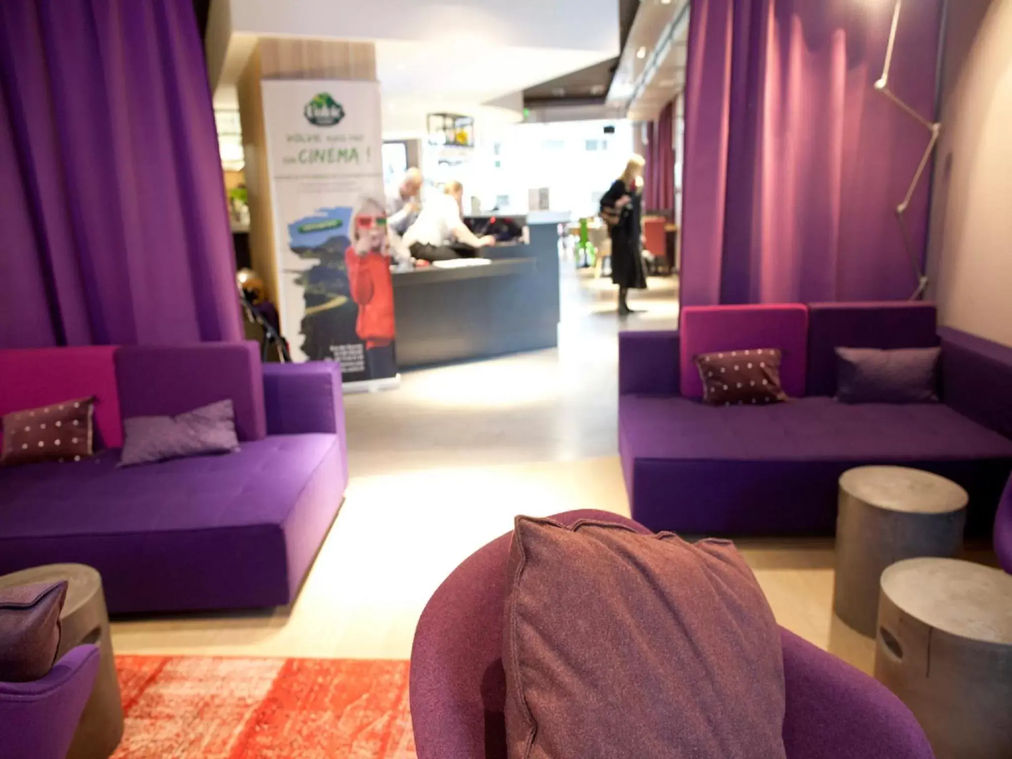 Lounge or bar in Campanile Clermont Ferrand Centre