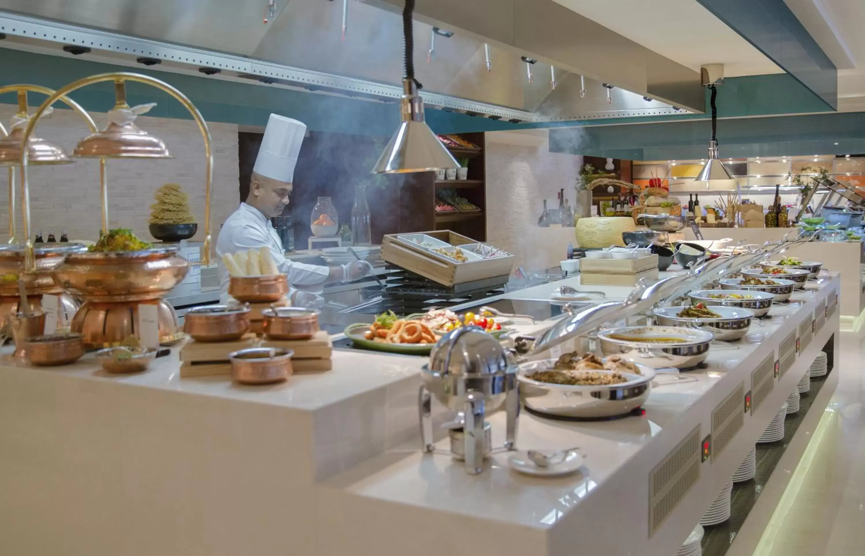 Restaurant/places to eat in Rosh Rayhaan by Rotana Restaurant/places to eat in Rosh Rayhaan by Rotana