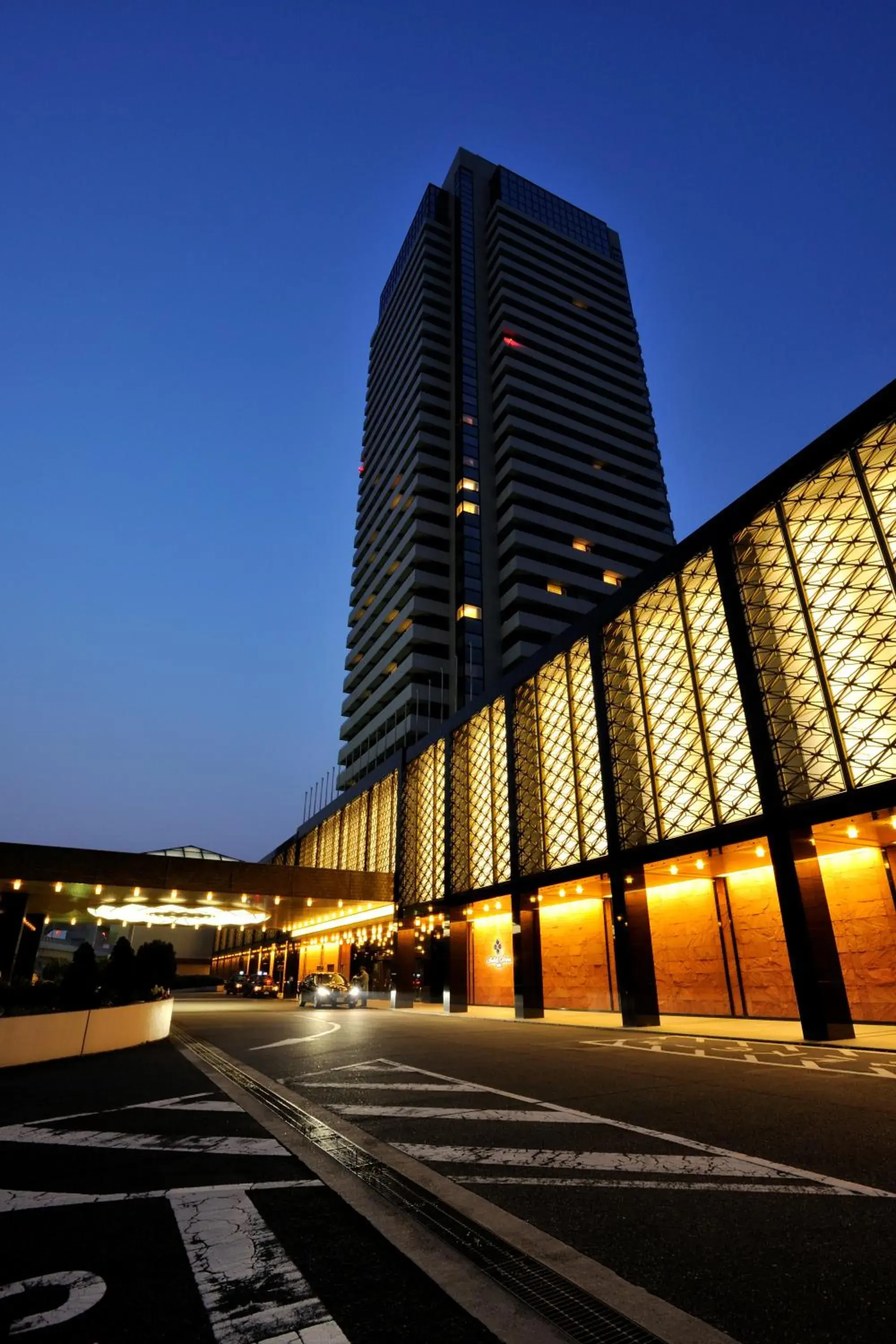 Facade/entrance, Property Building in Hotel Okura Kobe
