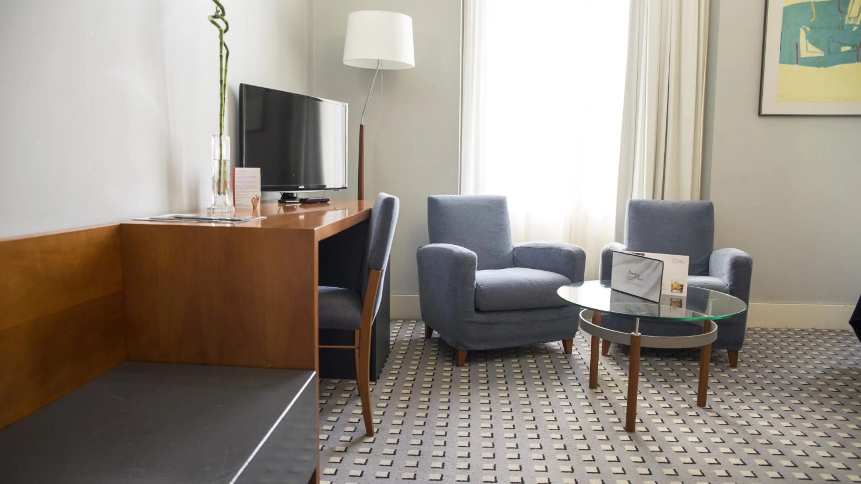 Seating area in Gran Hotel Albacete