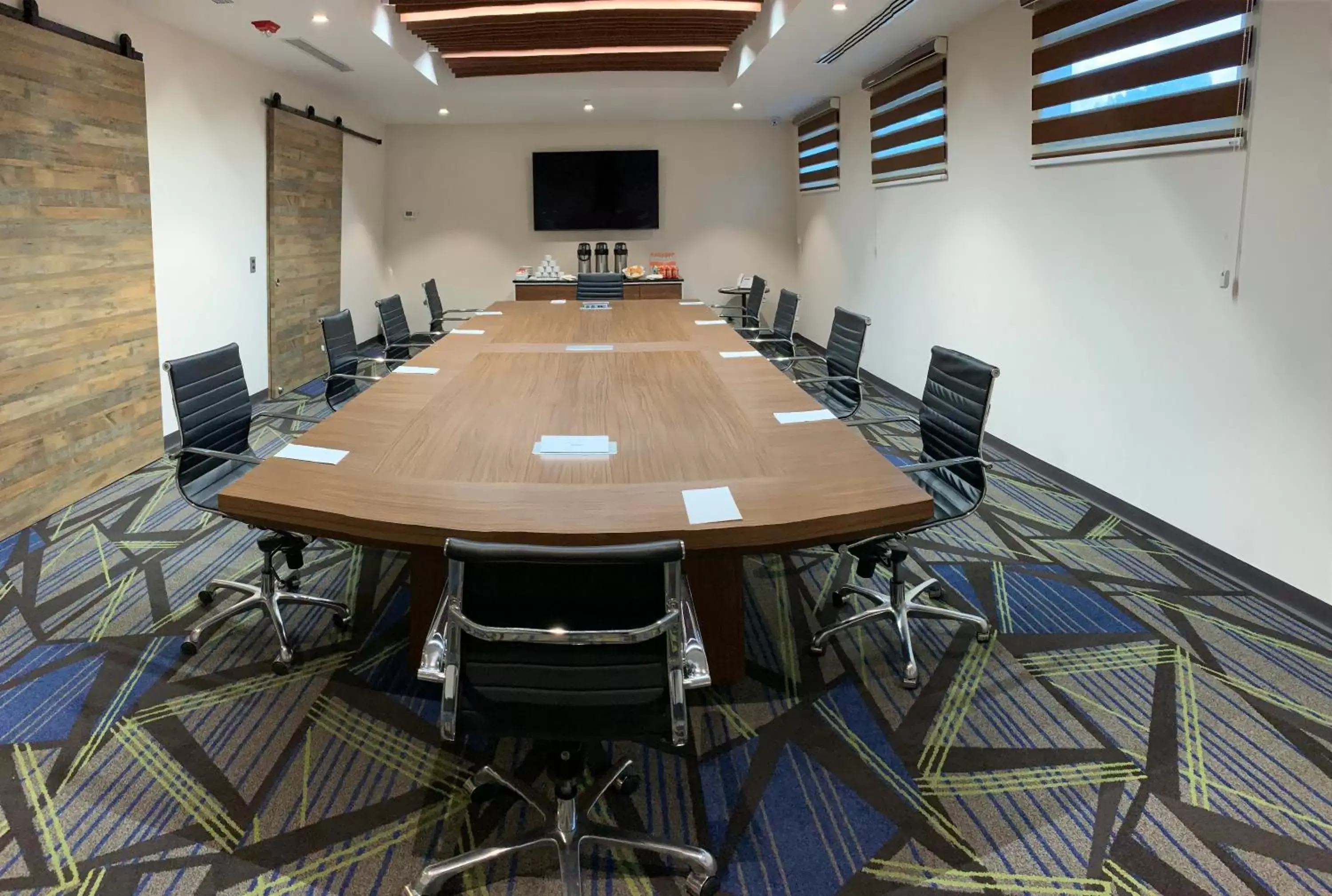 Meeting/conference room in Holiday Inn Express - Mexico Basilica, an IHG Hotel
