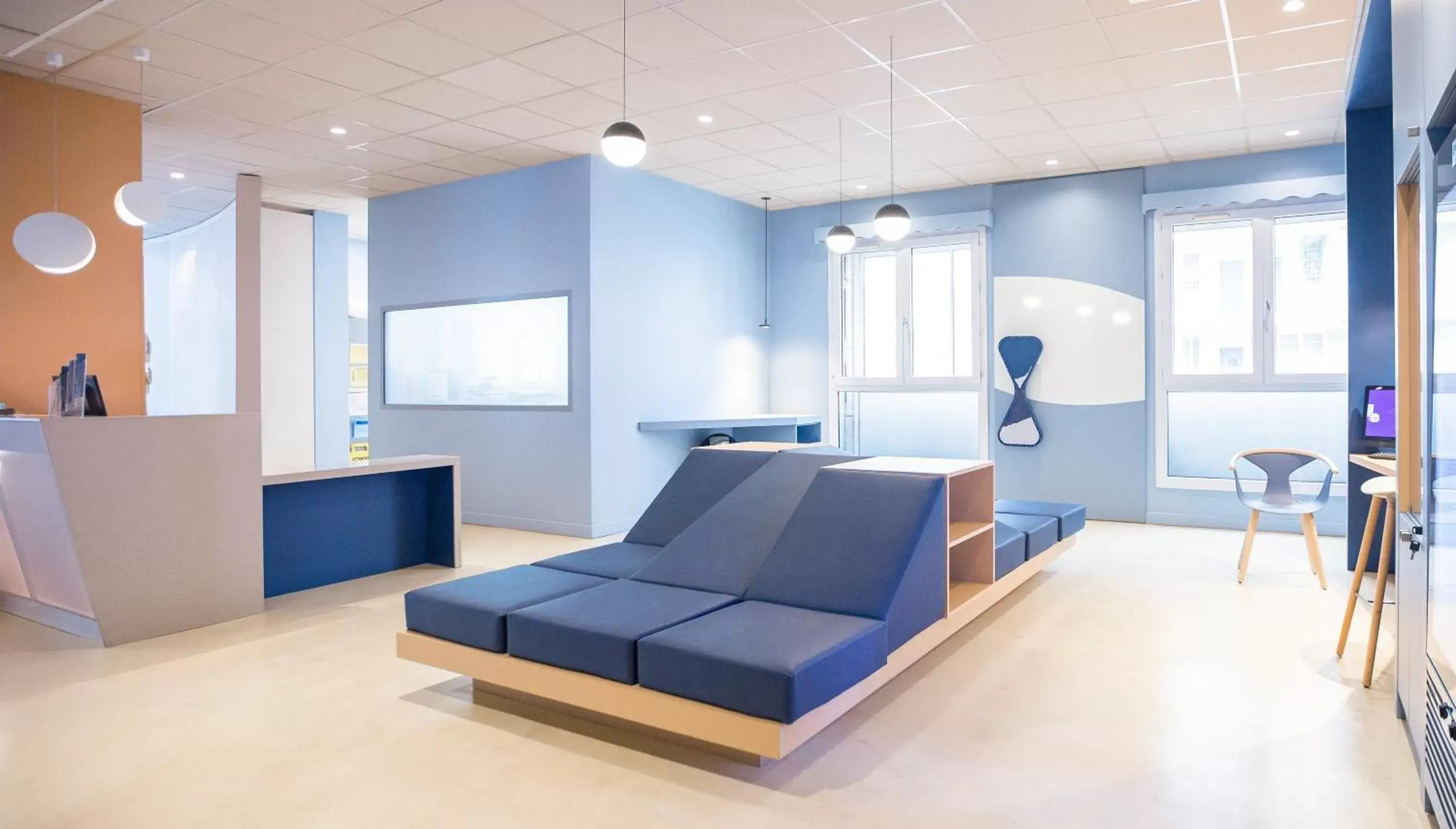 Lobby or reception, Seating Area in ibis Styles Toulon Centre Port