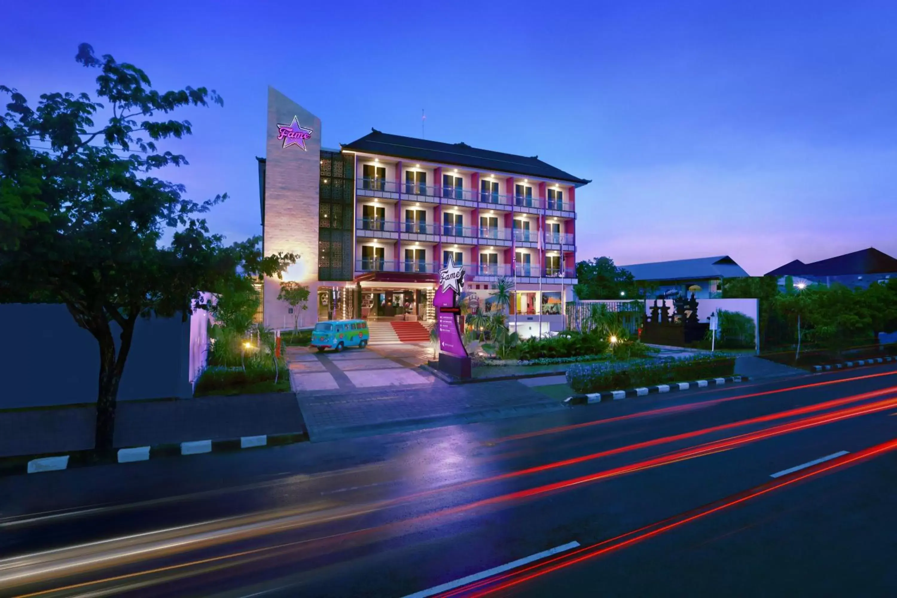 Facade/entrance, Property Building in Fame Hotel Sunset Road