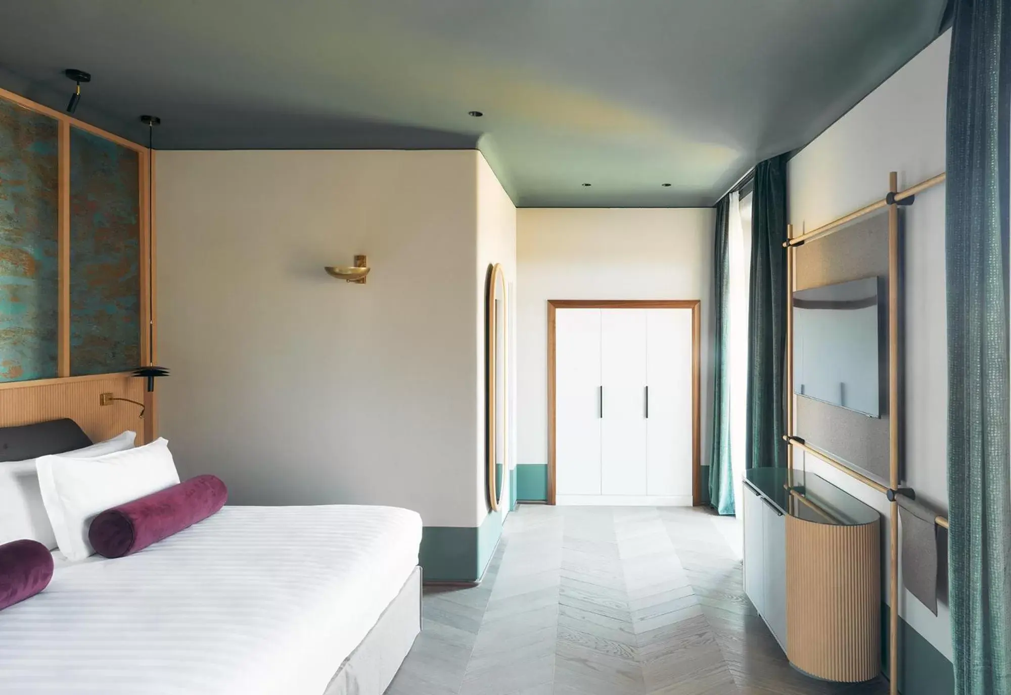 Bed in Palazzo Velabro, a Member of Design Hotels Bed in Palazzo Velabro, a Member of Design Hotels