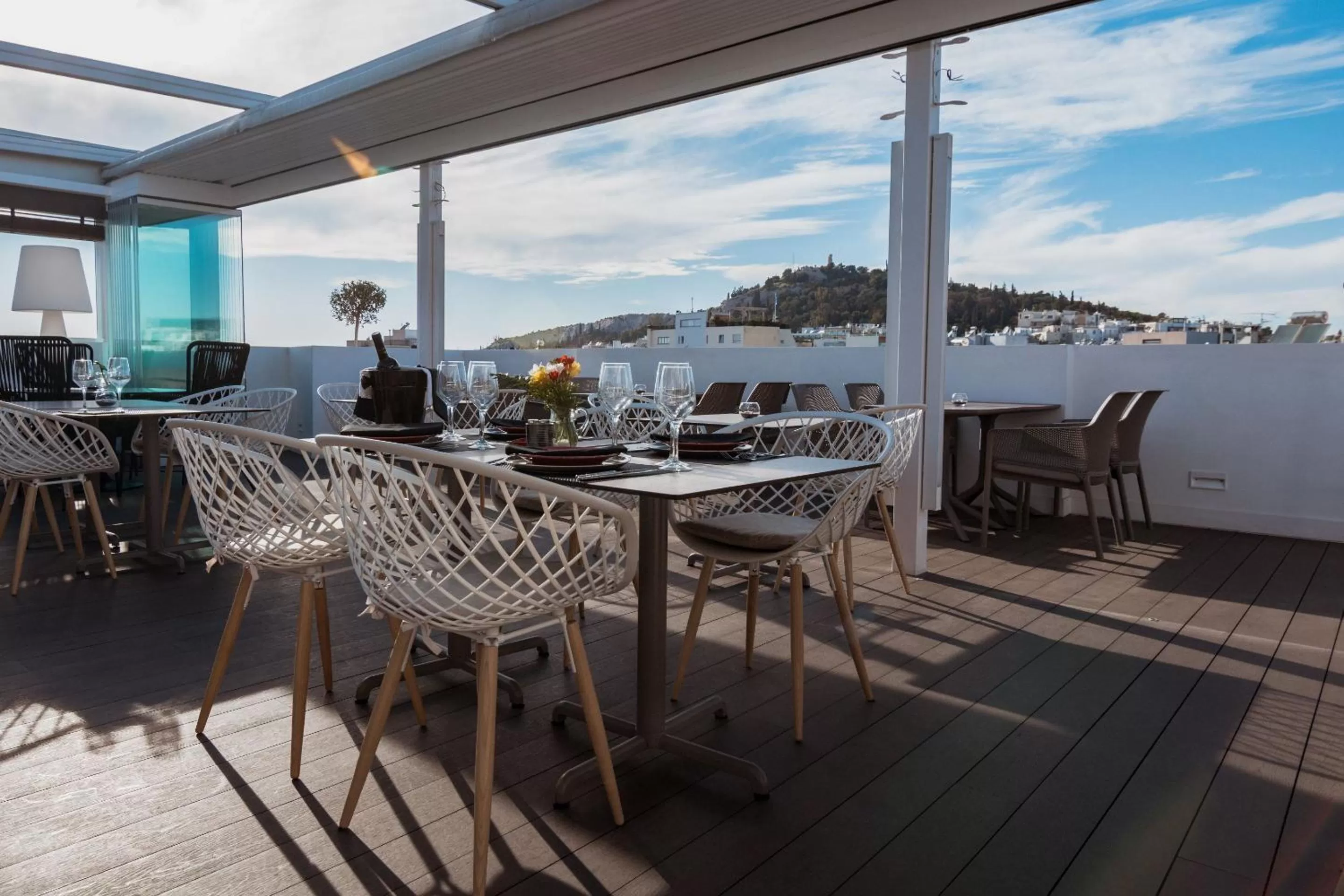 Patio in Acropolis Select