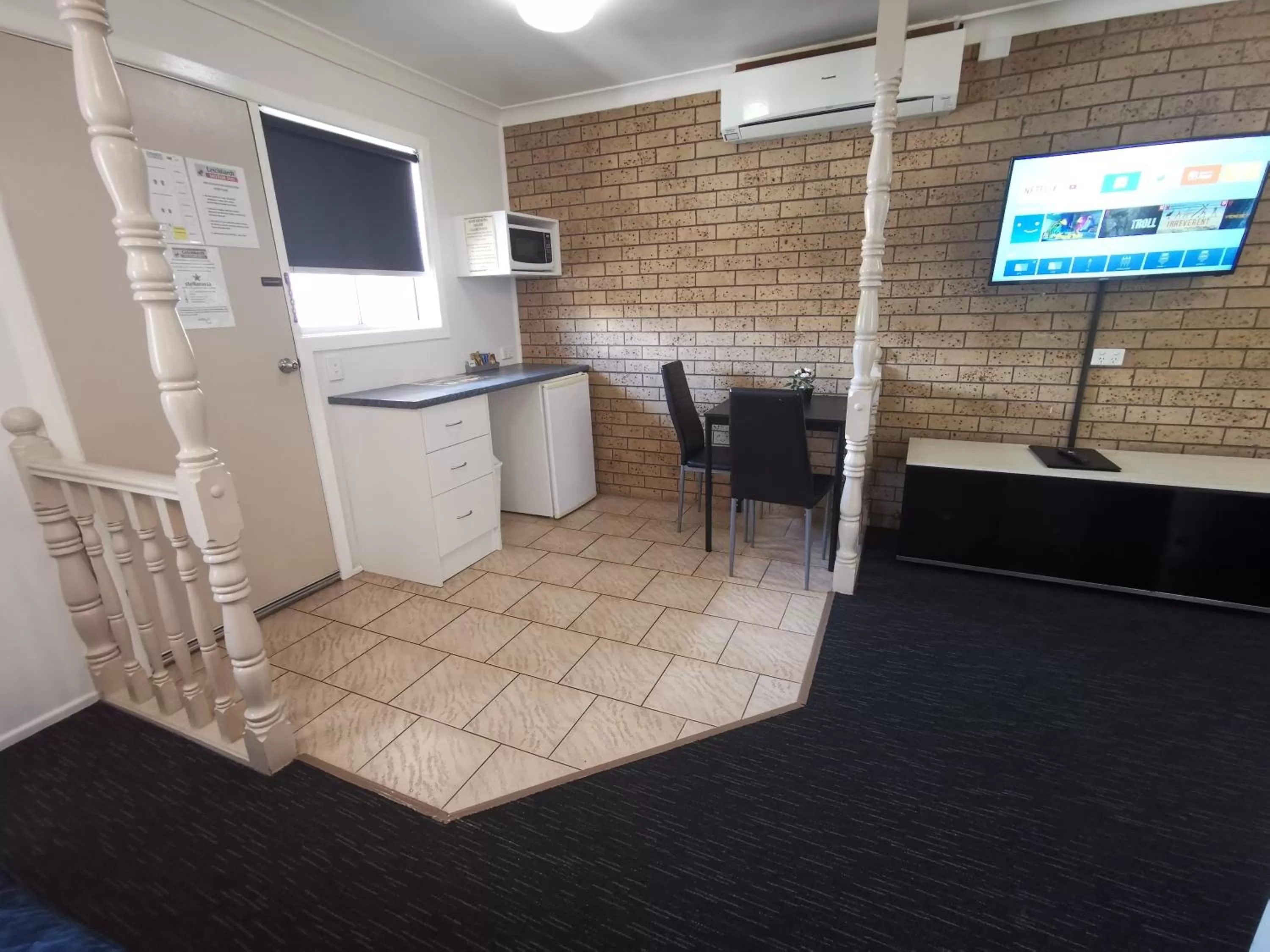 TV and multimedia in Leichhardt Motor Inn