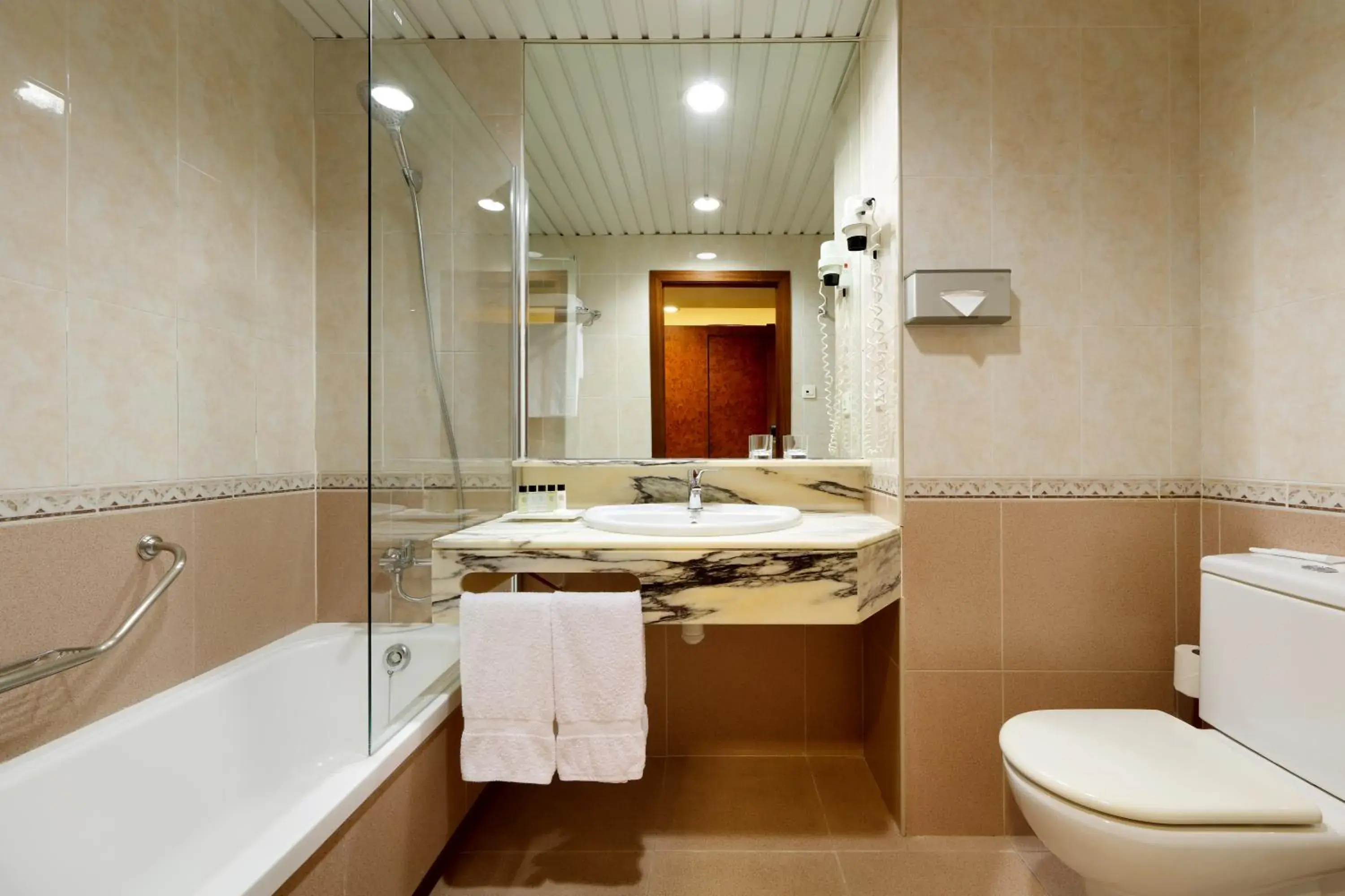 Bathroom in Hesperia Sant Joan
