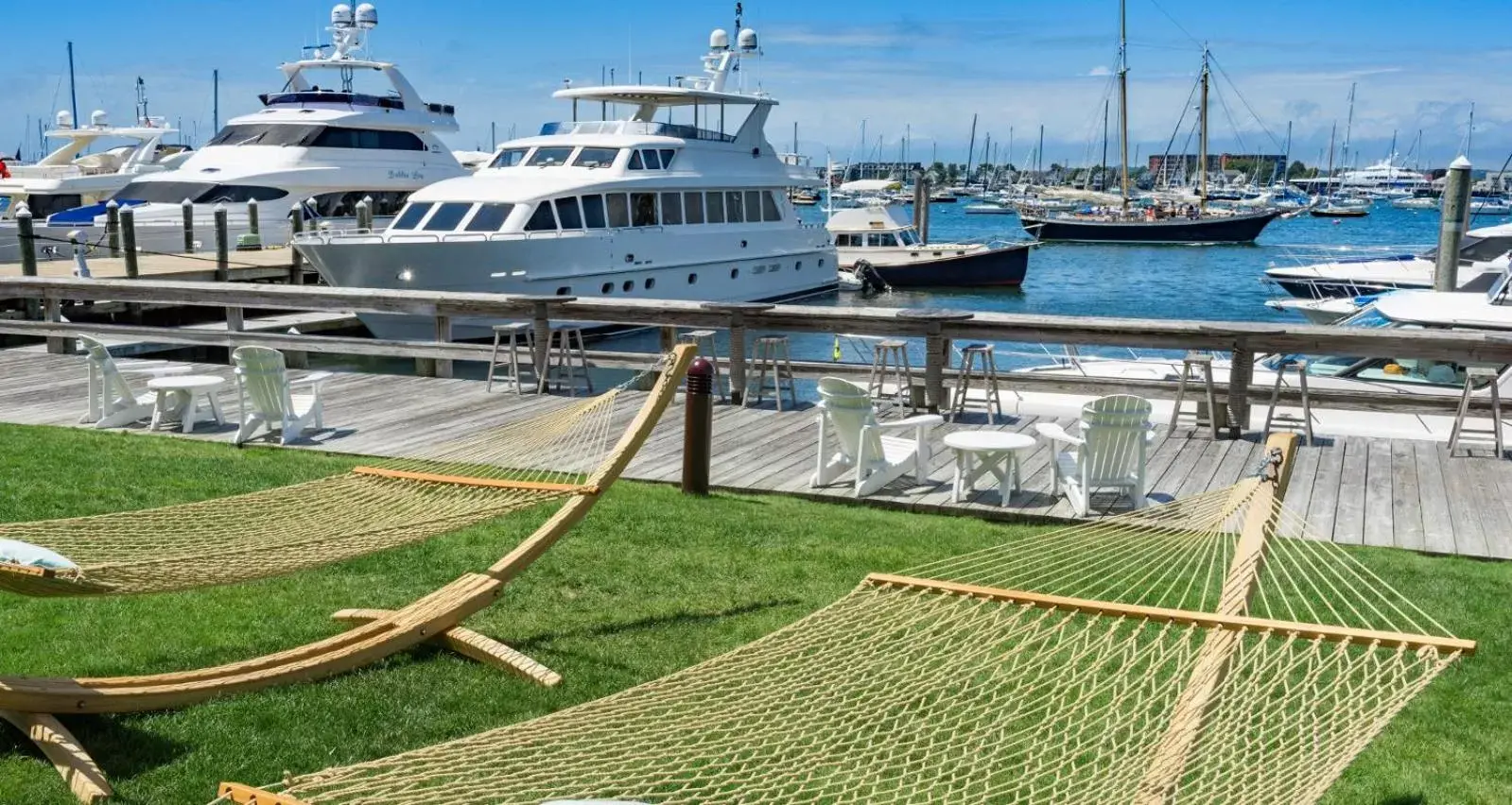 Patio in The Newport Harbor Hotel & Marina