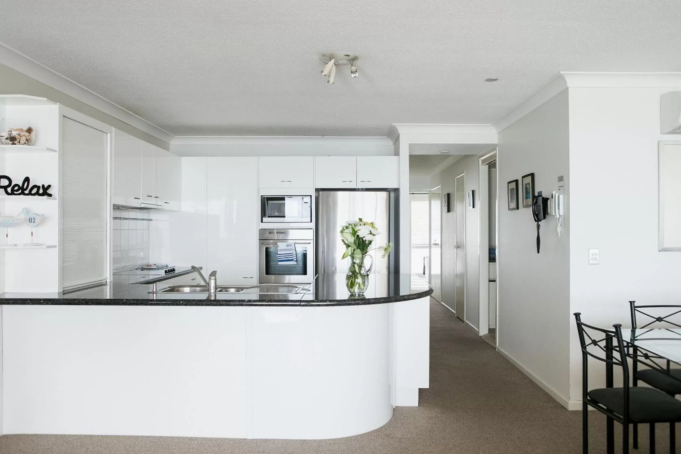 kitchen, Lobby/Reception in Osprey Apartments