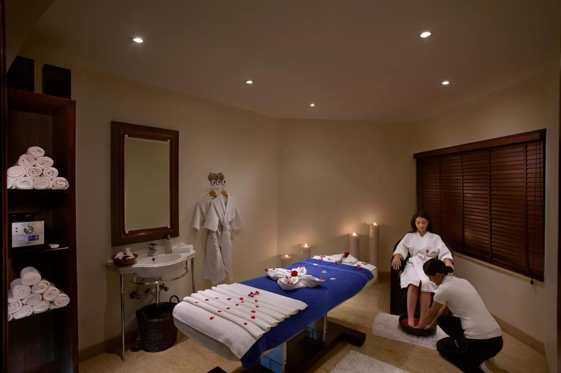 Spa and wellness centre/facilities, Spa/Wellness in Hotel The Royal Plaza