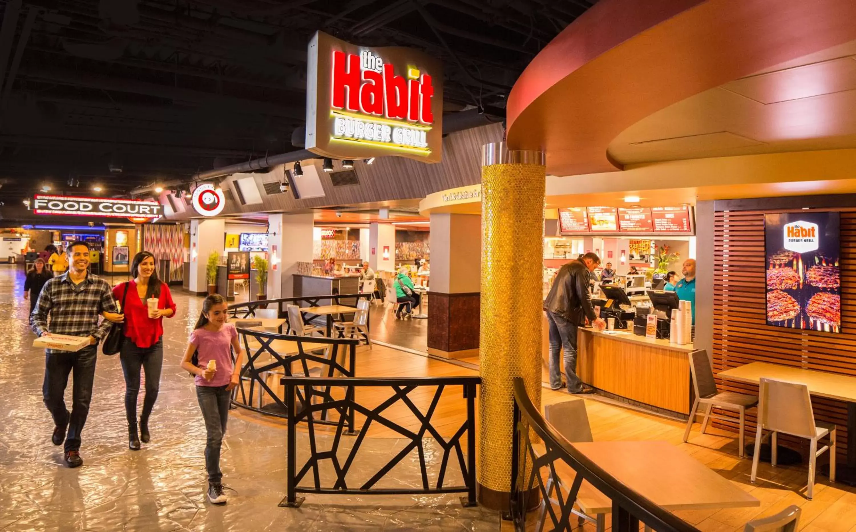 Restaurant/places to eat in Circus Circus Reno Hotel Casino at THE ROW Restaurant/places to eat in Circus Circus Reno Hotel Casino at THE ROW