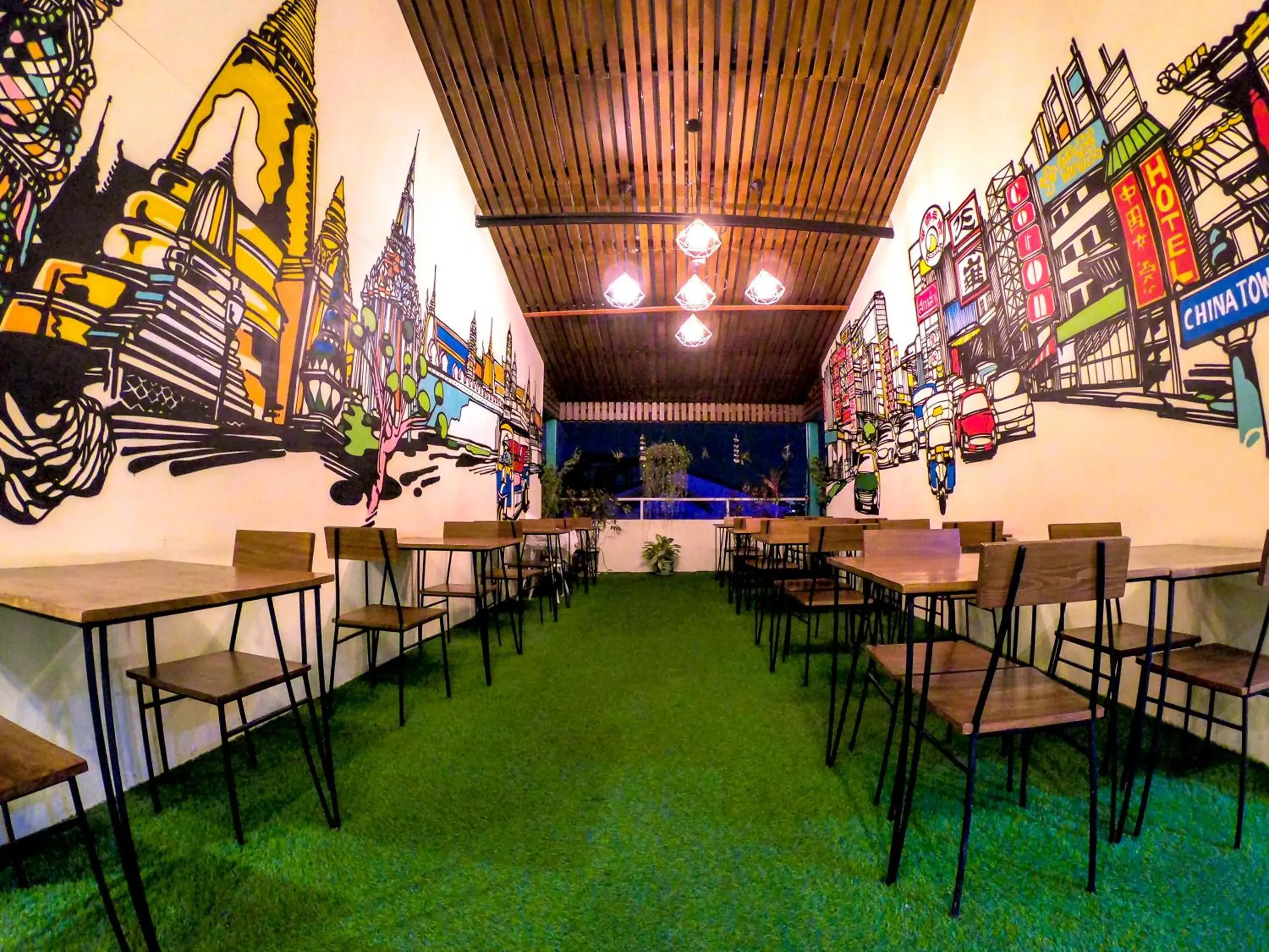 Restaurant/places to eat, Banquet Facilities in Siri Poshtel Bangkok (SHA Extra Plus)