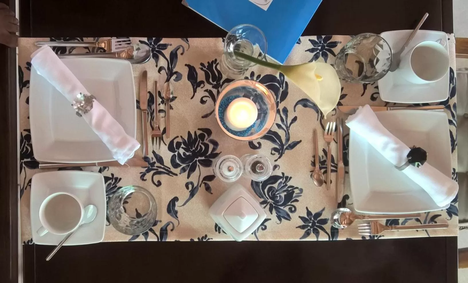 Restaurant/places to eat in Birdcage Gay Men Resort and Lifestyle Hotel