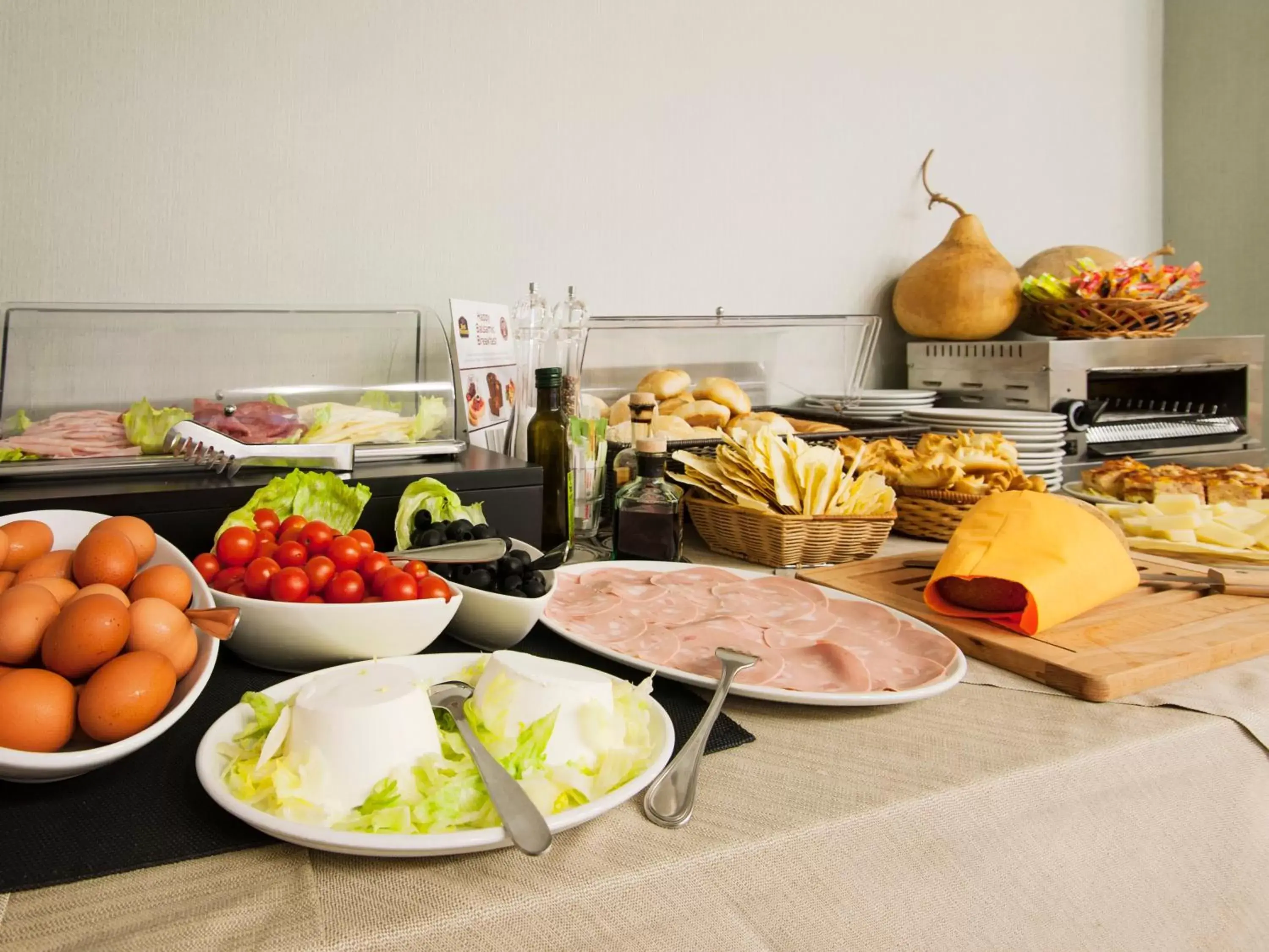 Continental breakfast, Food in Best Western Hotel Residence Italia