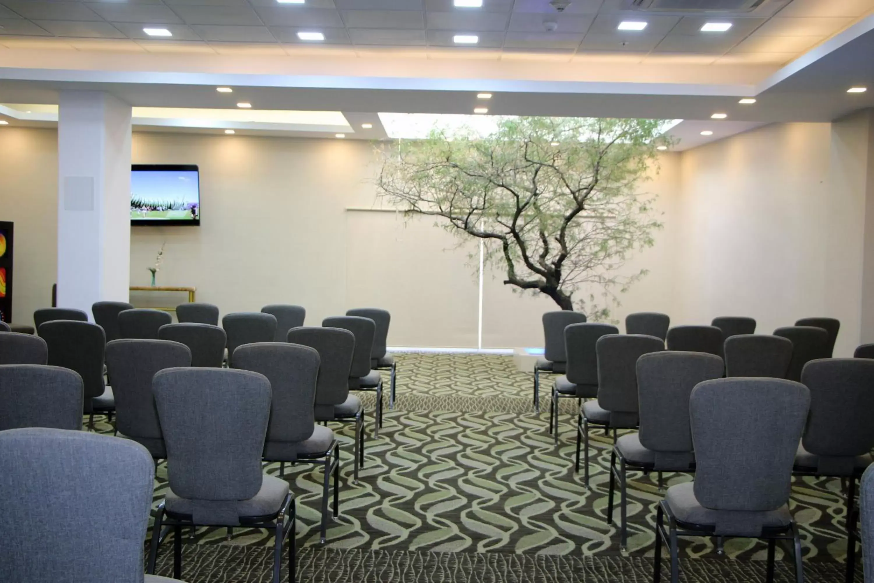 Meeting/conference room in Four Points by Sheraton Queretaro Norte