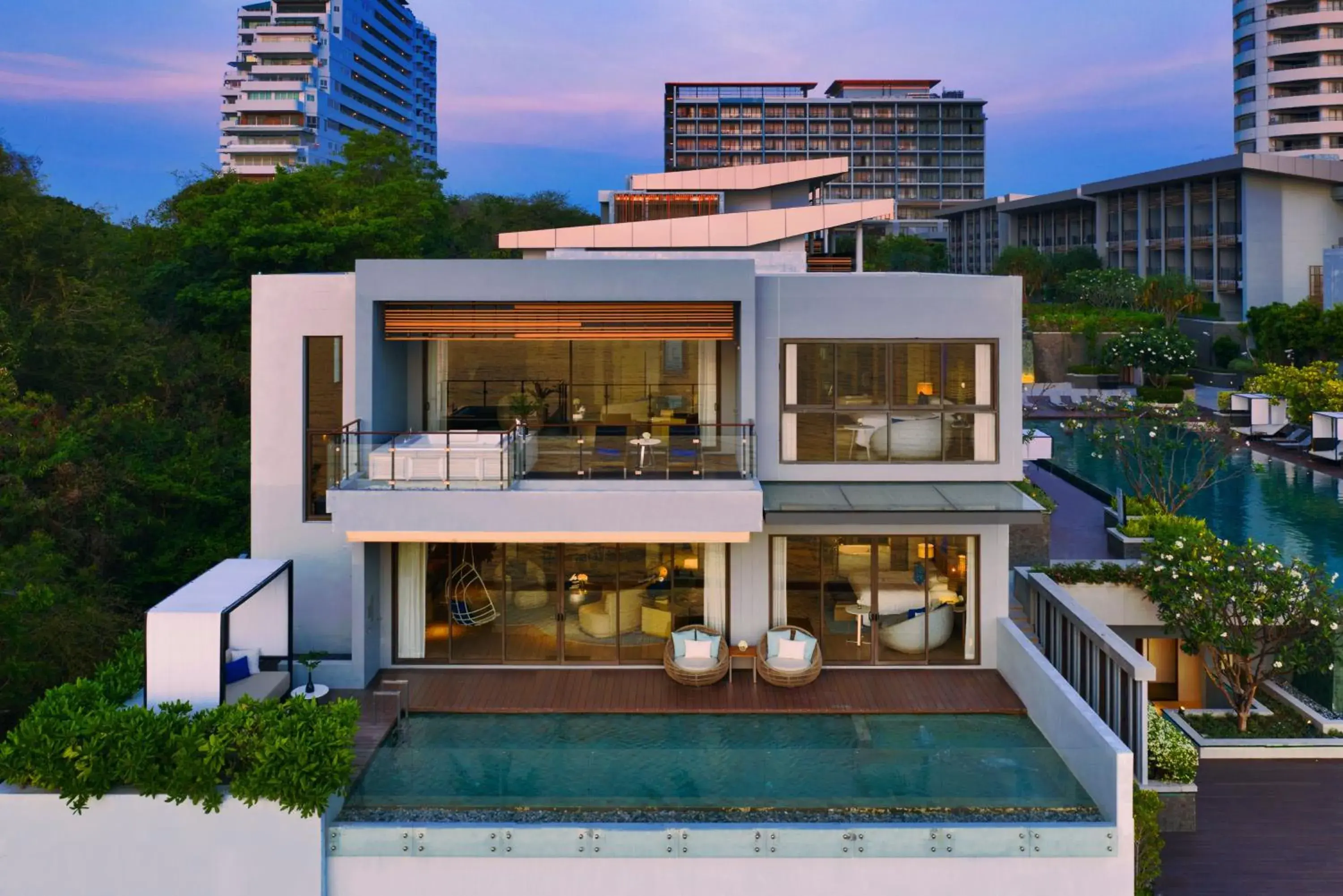 Property Building in Renaissance Pattaya Resort & Spa