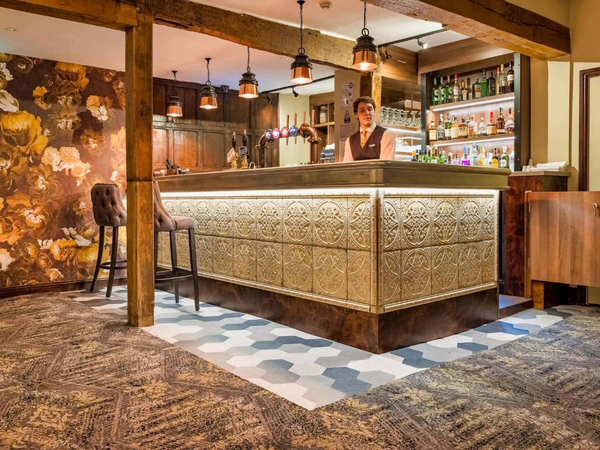 Lounge or bar in The Feathers Hotel