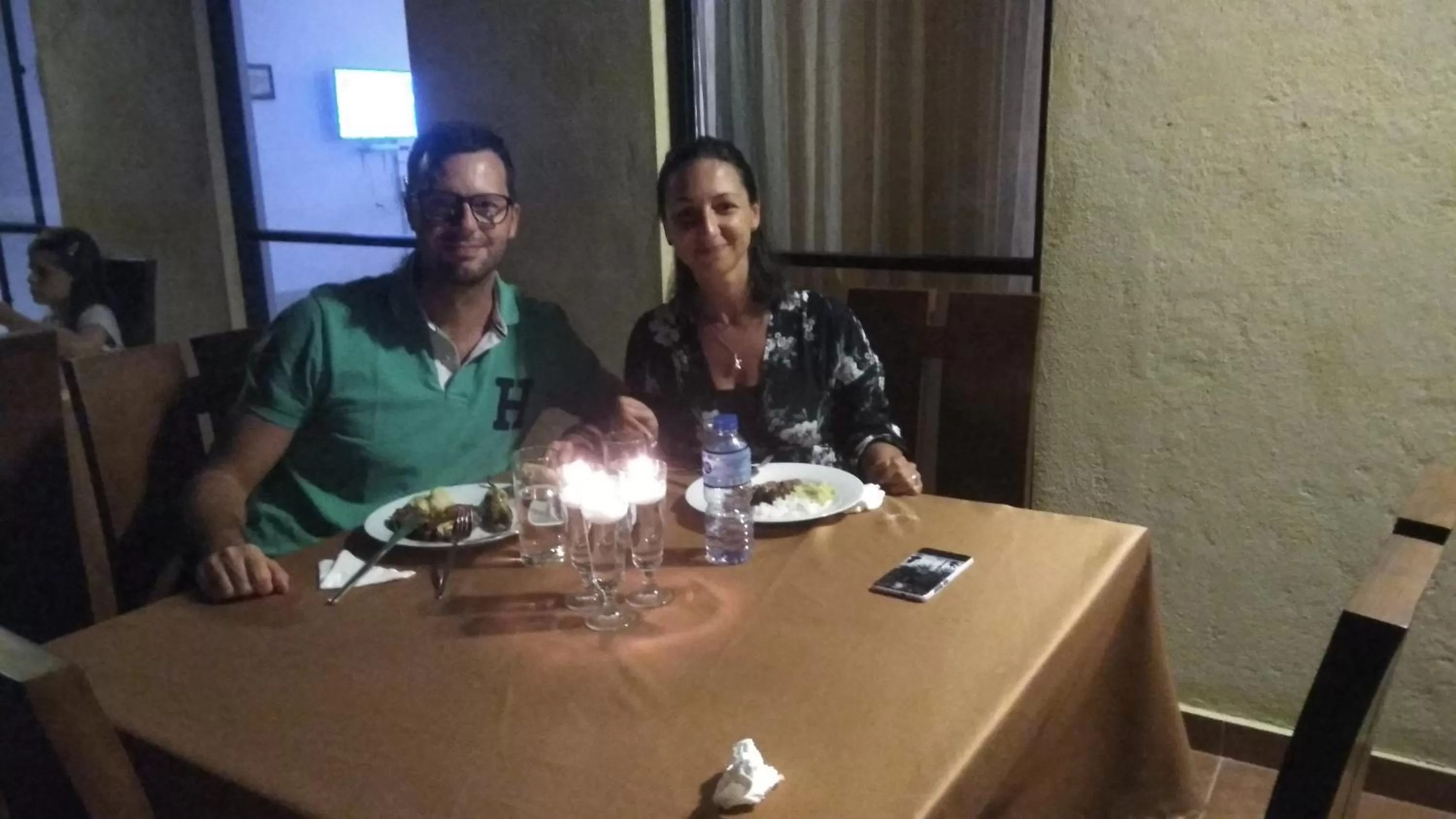 Restaurant/Places to Eat in Kandy Unique Hotel