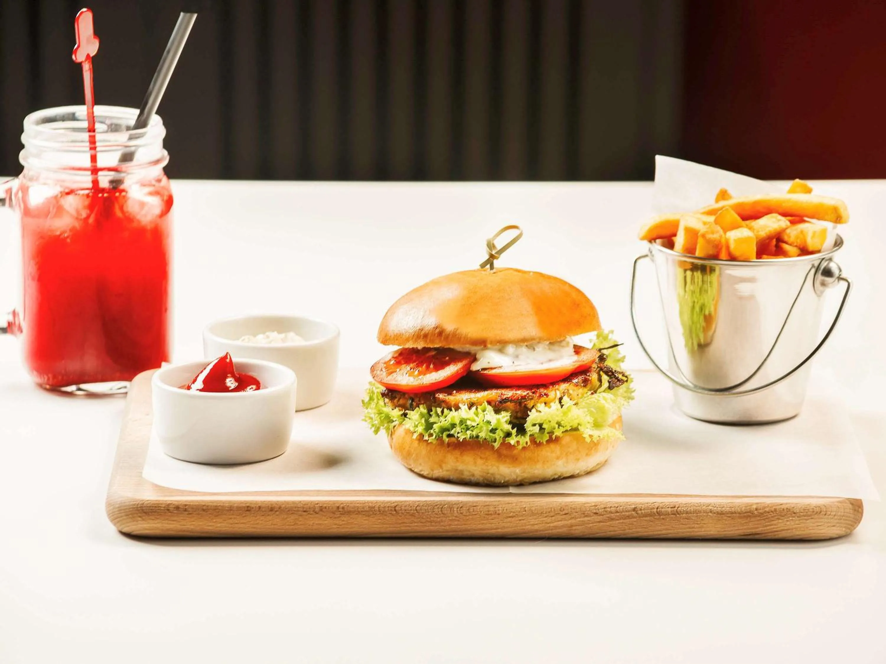 Restaurant/places to eat in Ibis Warszawa Ostrobramska