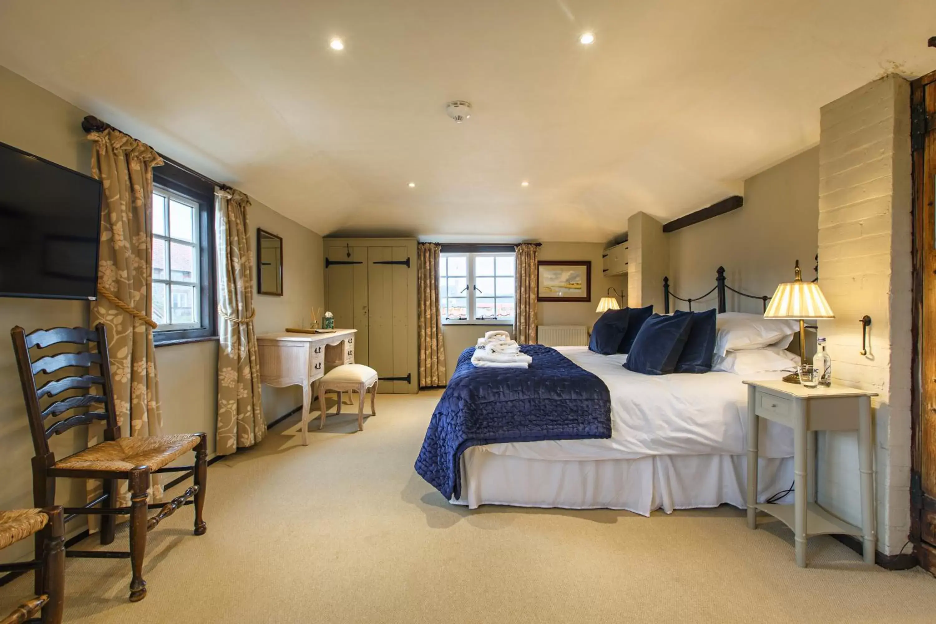 Bedroom in Cley Windmill