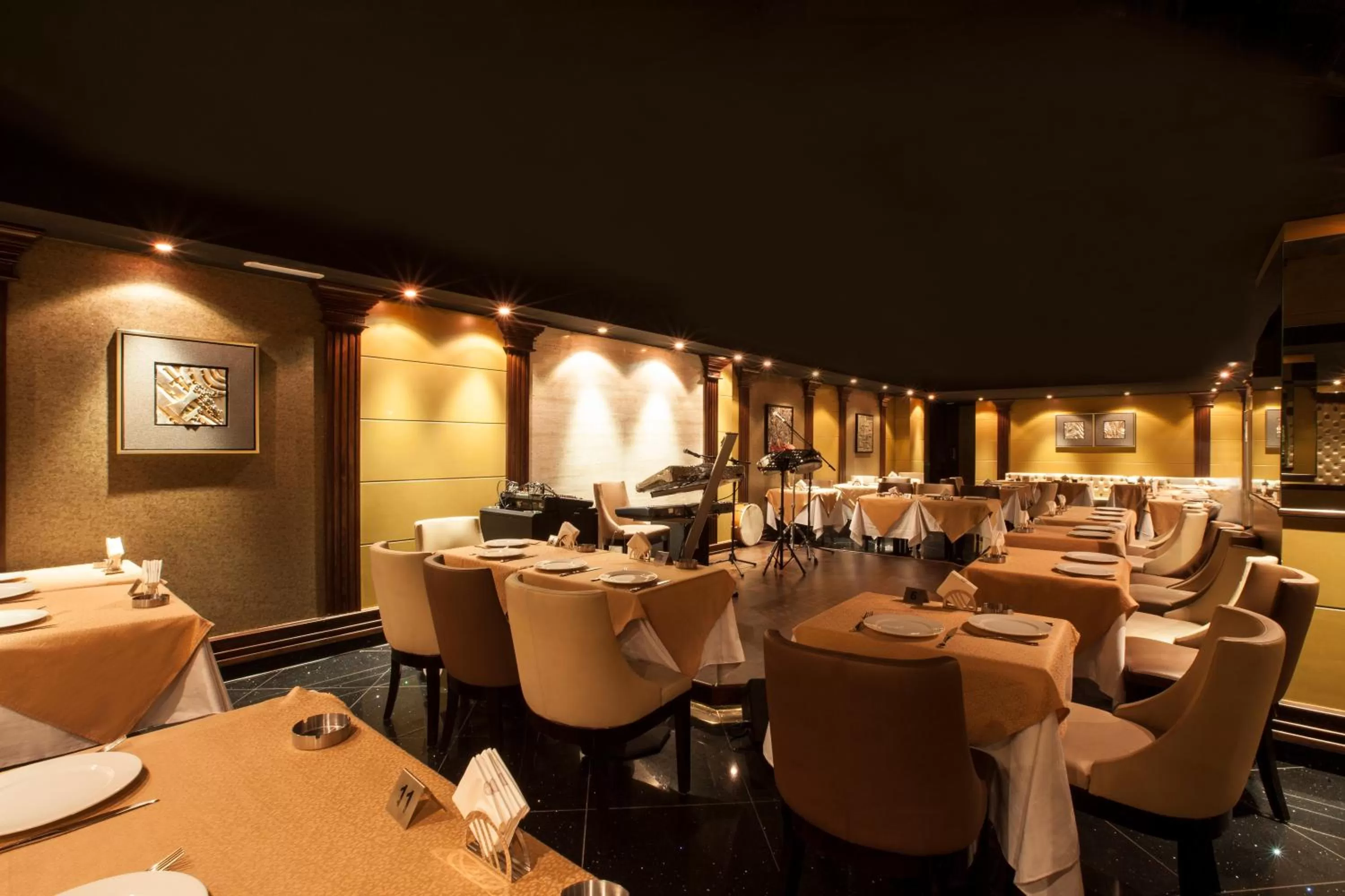 Night in Al Sarab Hotel