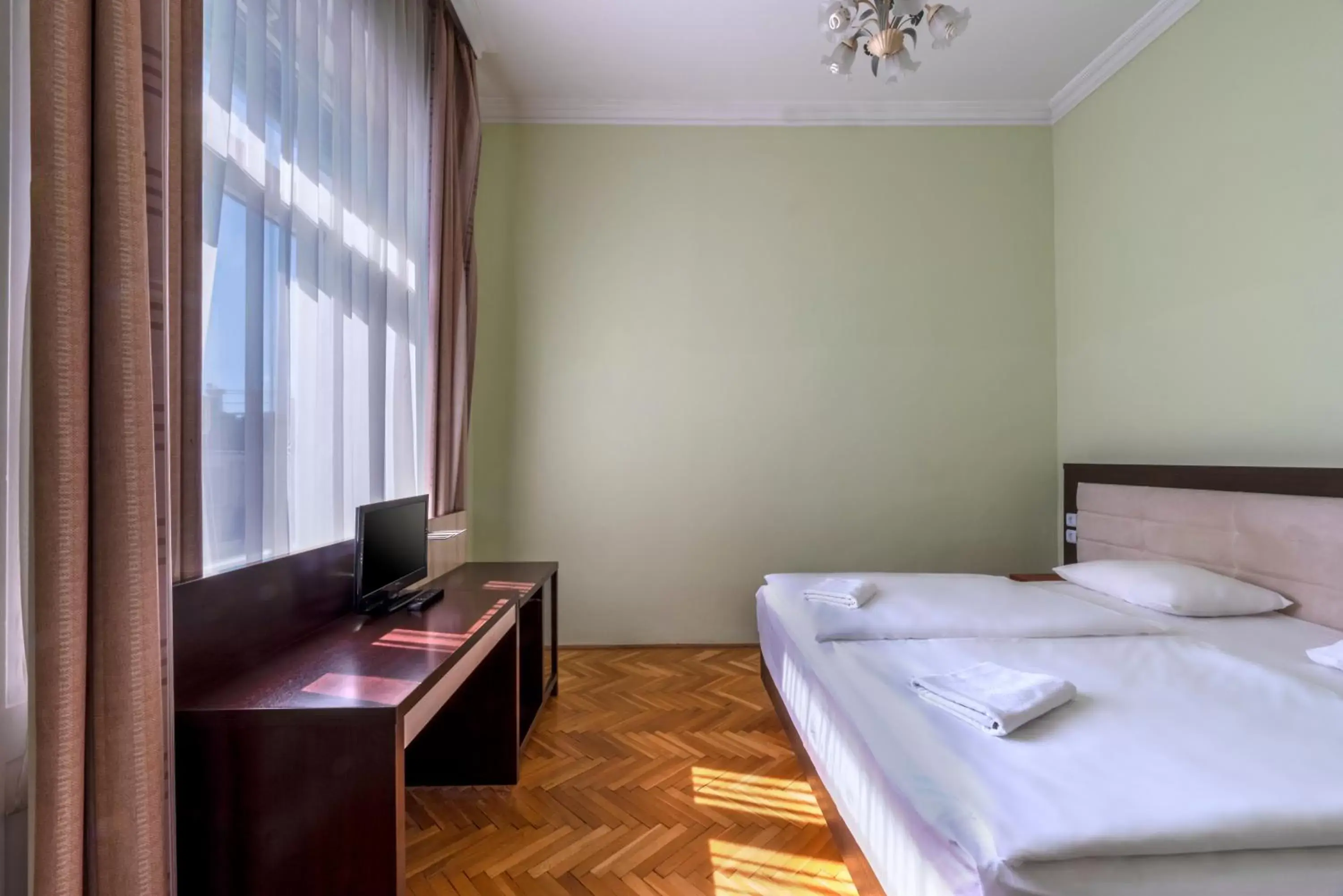 Bedroom in Baross City Hotel - Budapest