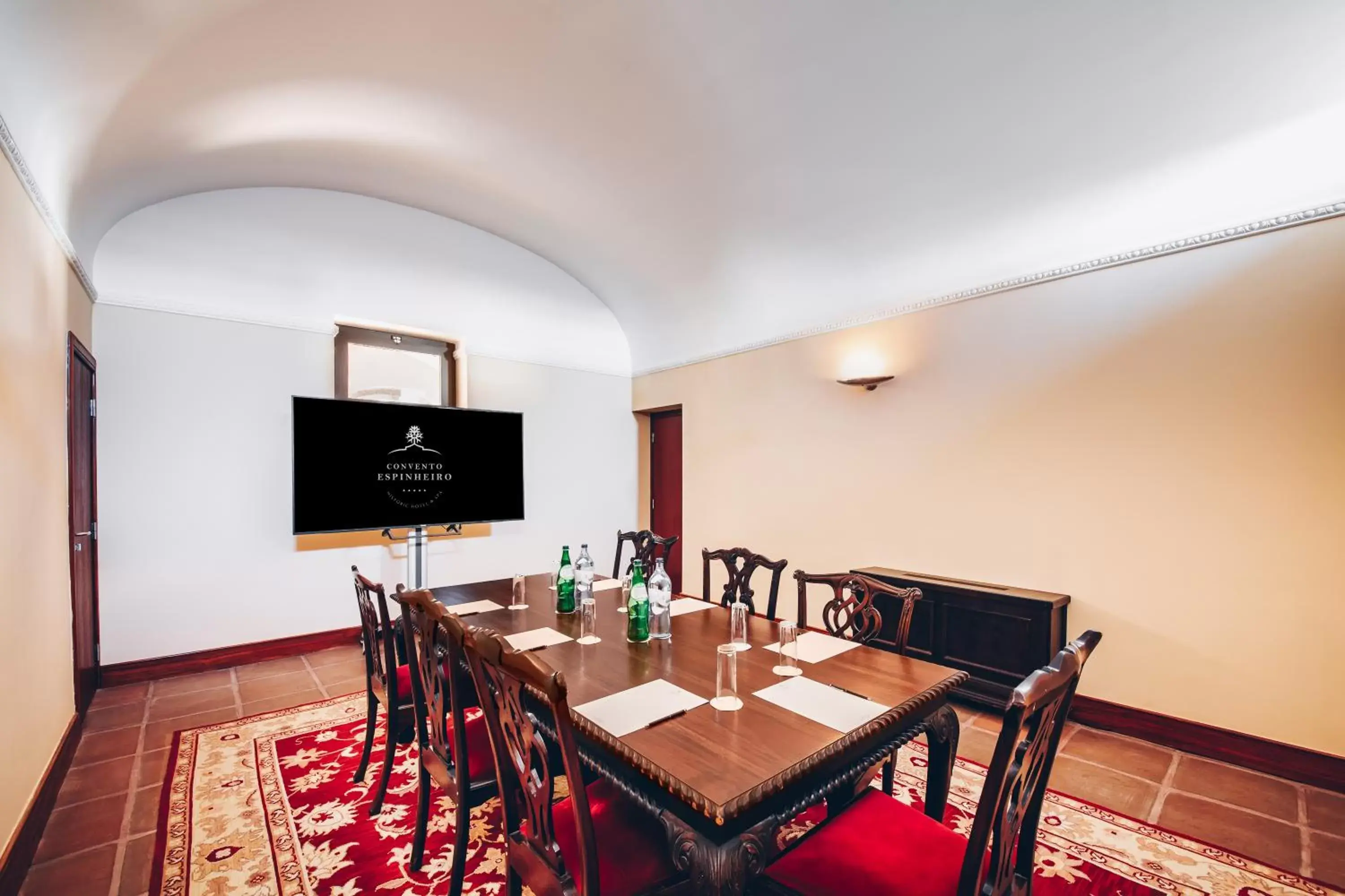 Meeting/conference room in Convento do Espinheiro, Historic Hotel & Spa