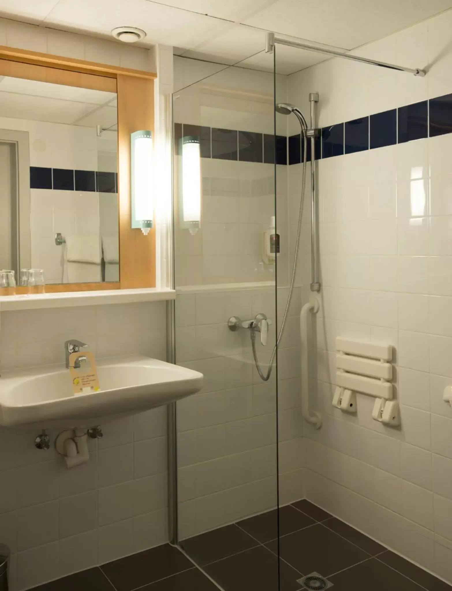 Shower, Bathroom in Ibis Wien Mariahilf