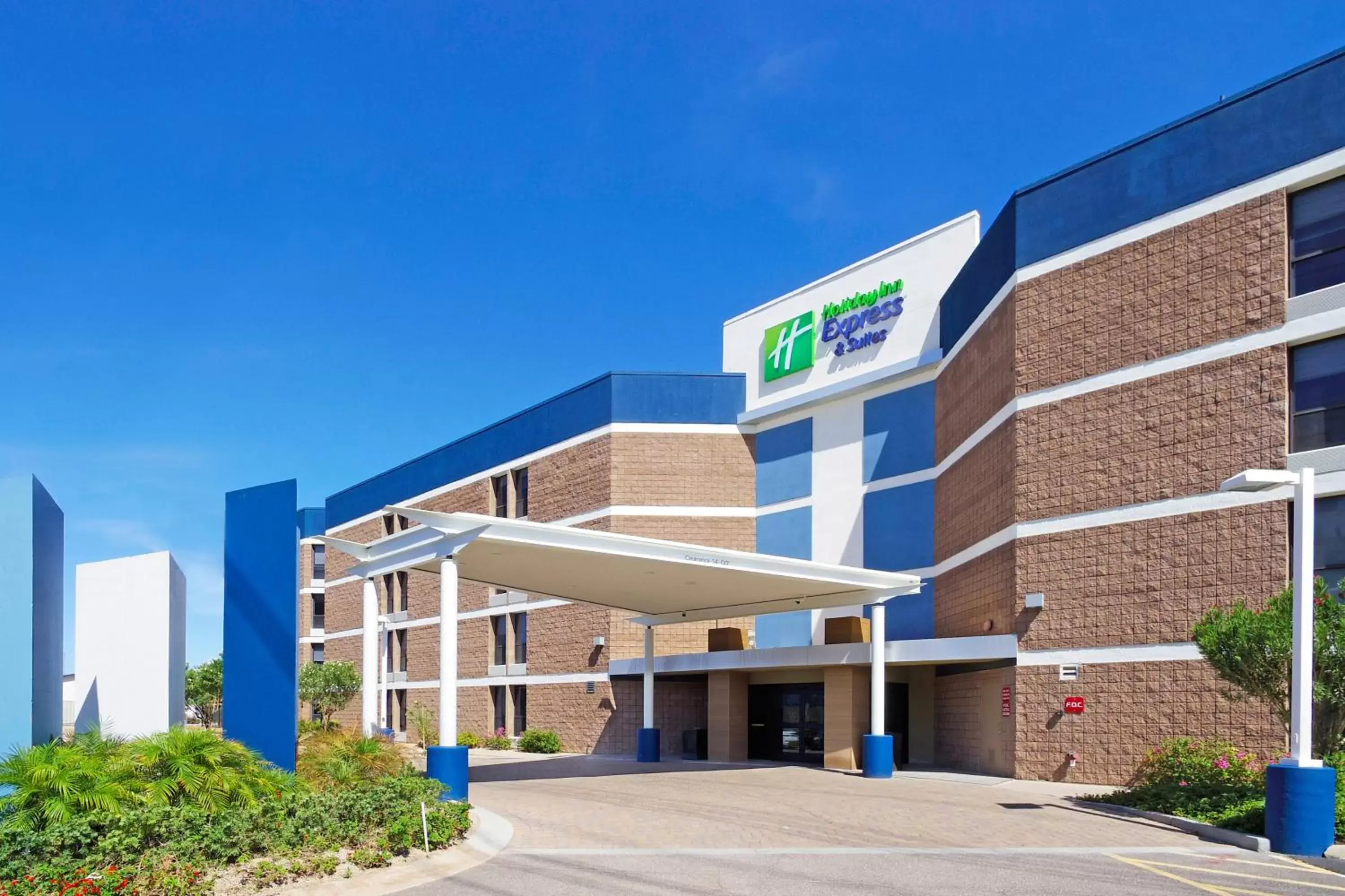 Property Building in Holiday Inn Express & Suites Phoenix - Tempe, an IHG Hotel
