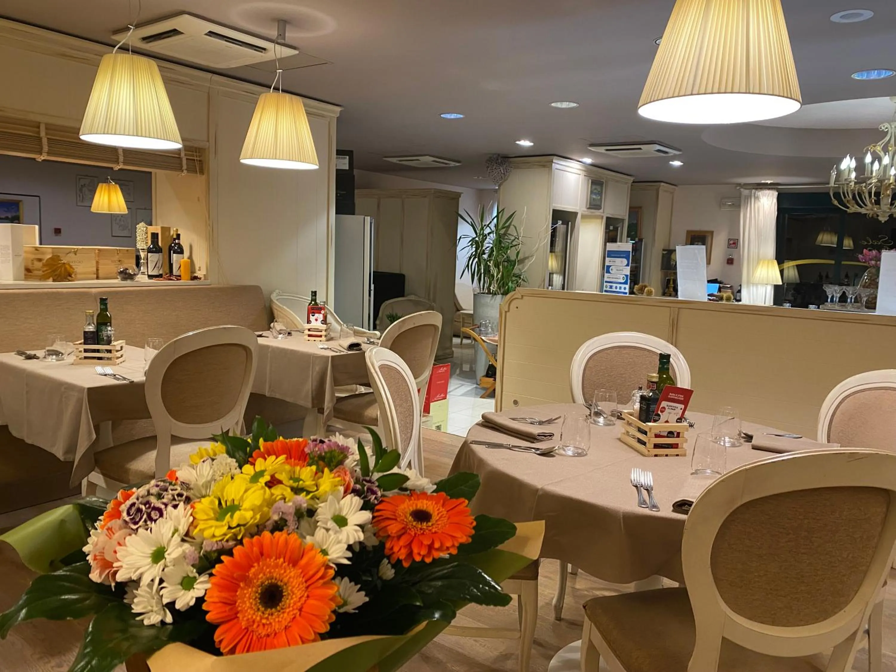 Restaurant/places to eat in Gran Paradiso Hotel Spa