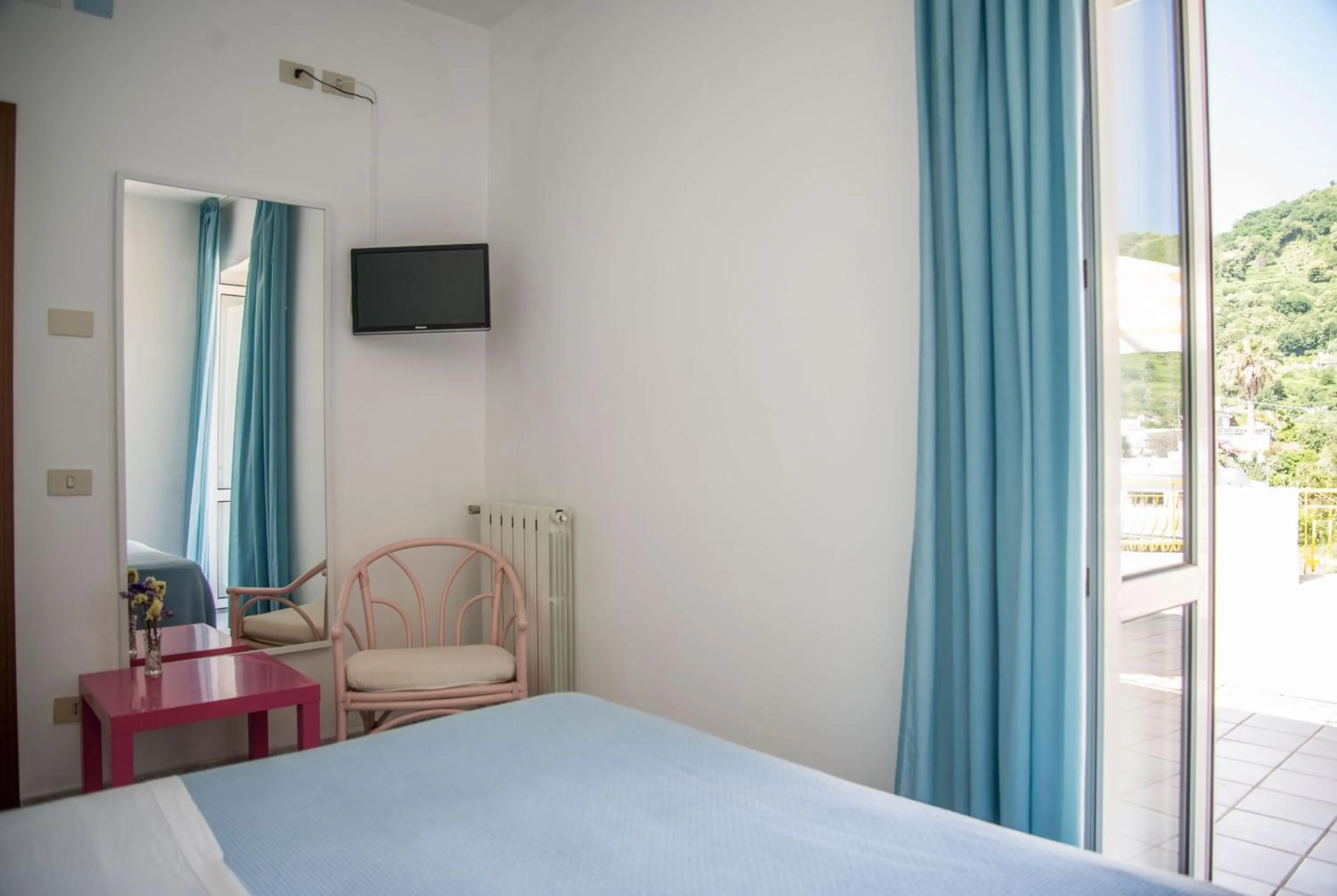 Photo of the whole room, Bed in Hotel Internazionale