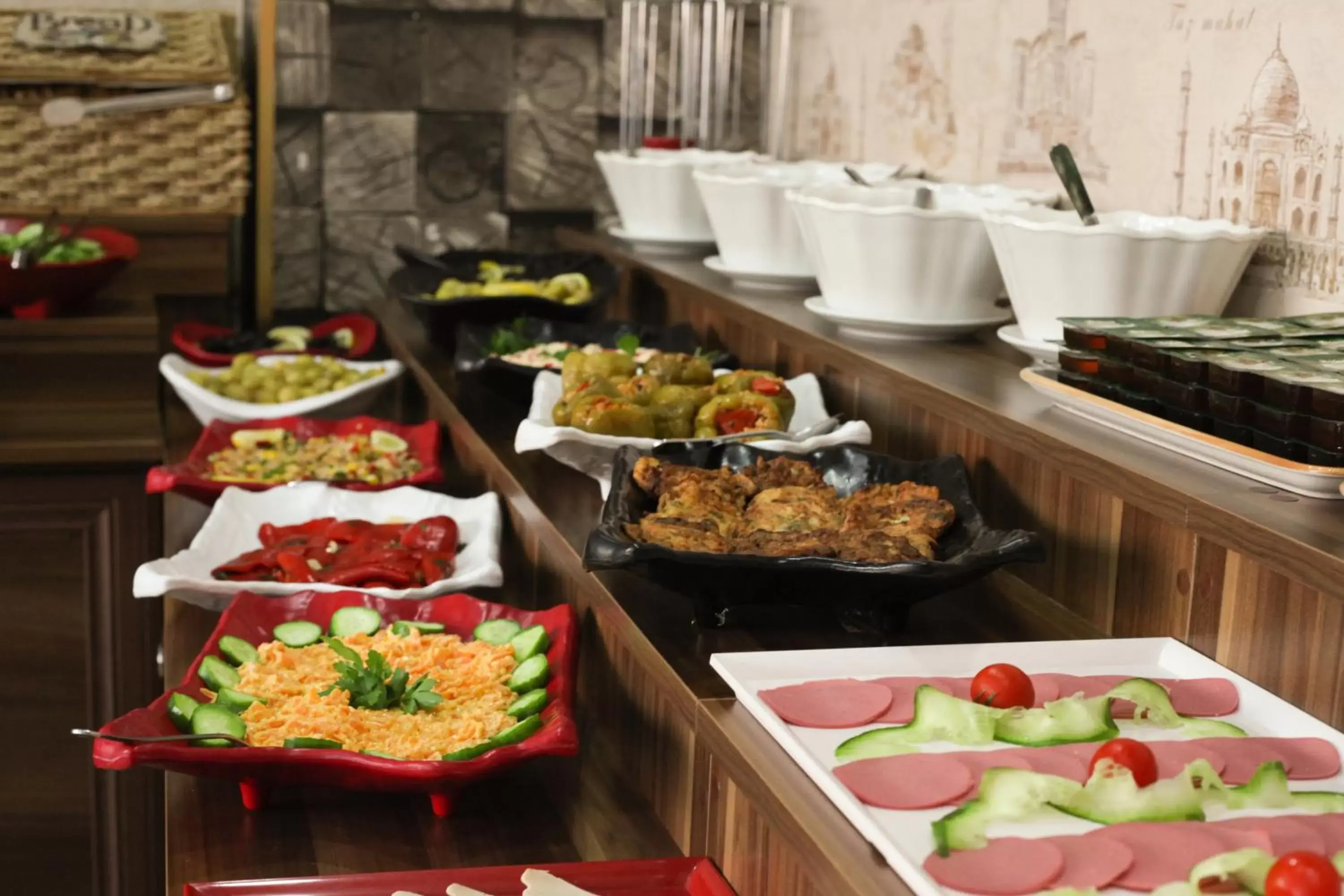 Food and drinks, Food in Ayasultan Hotel