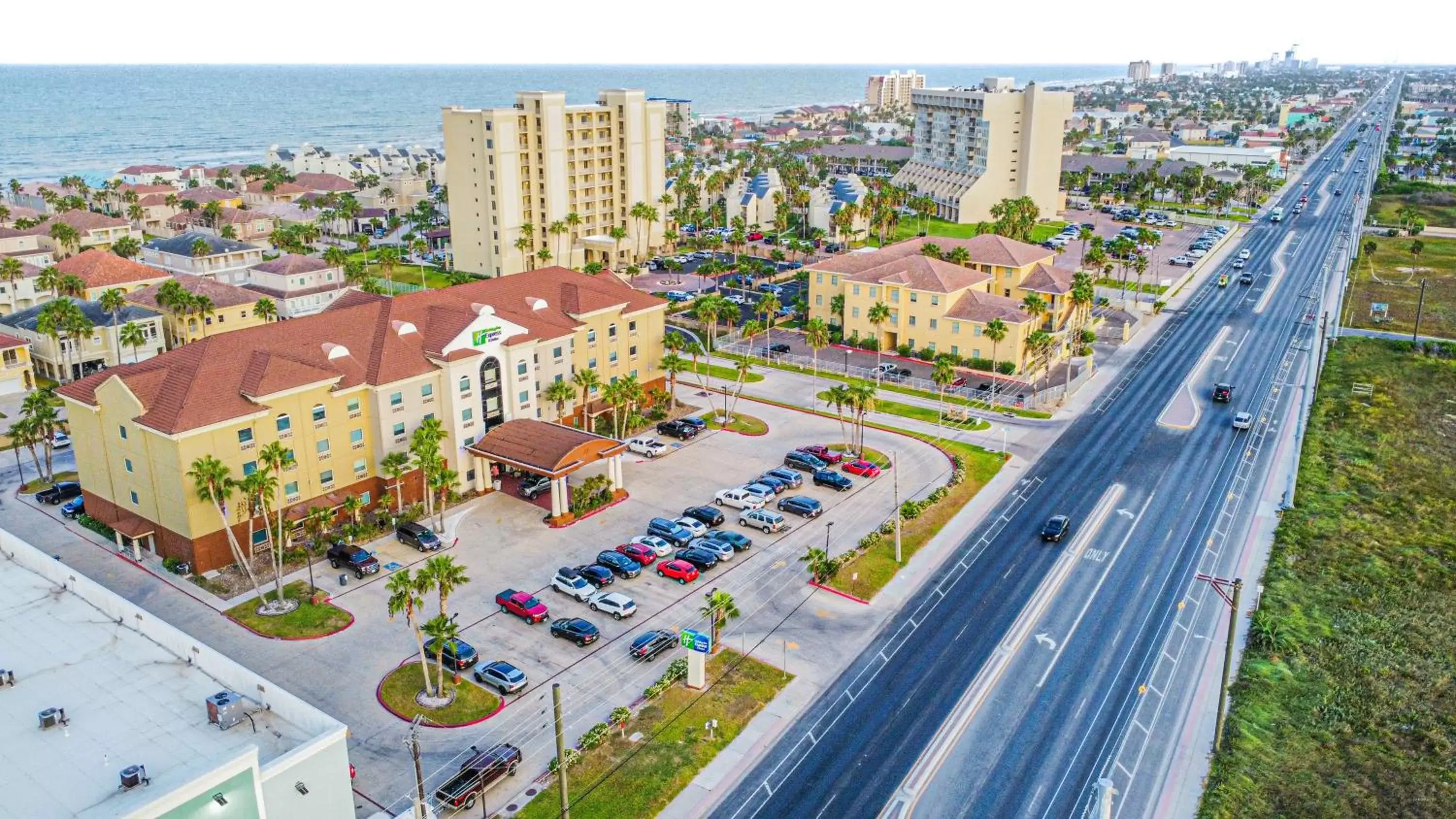 Property building, Bird's-eye View in Holiday Inn Express Hotel and Suites South Padre Island, an IHG Hotel