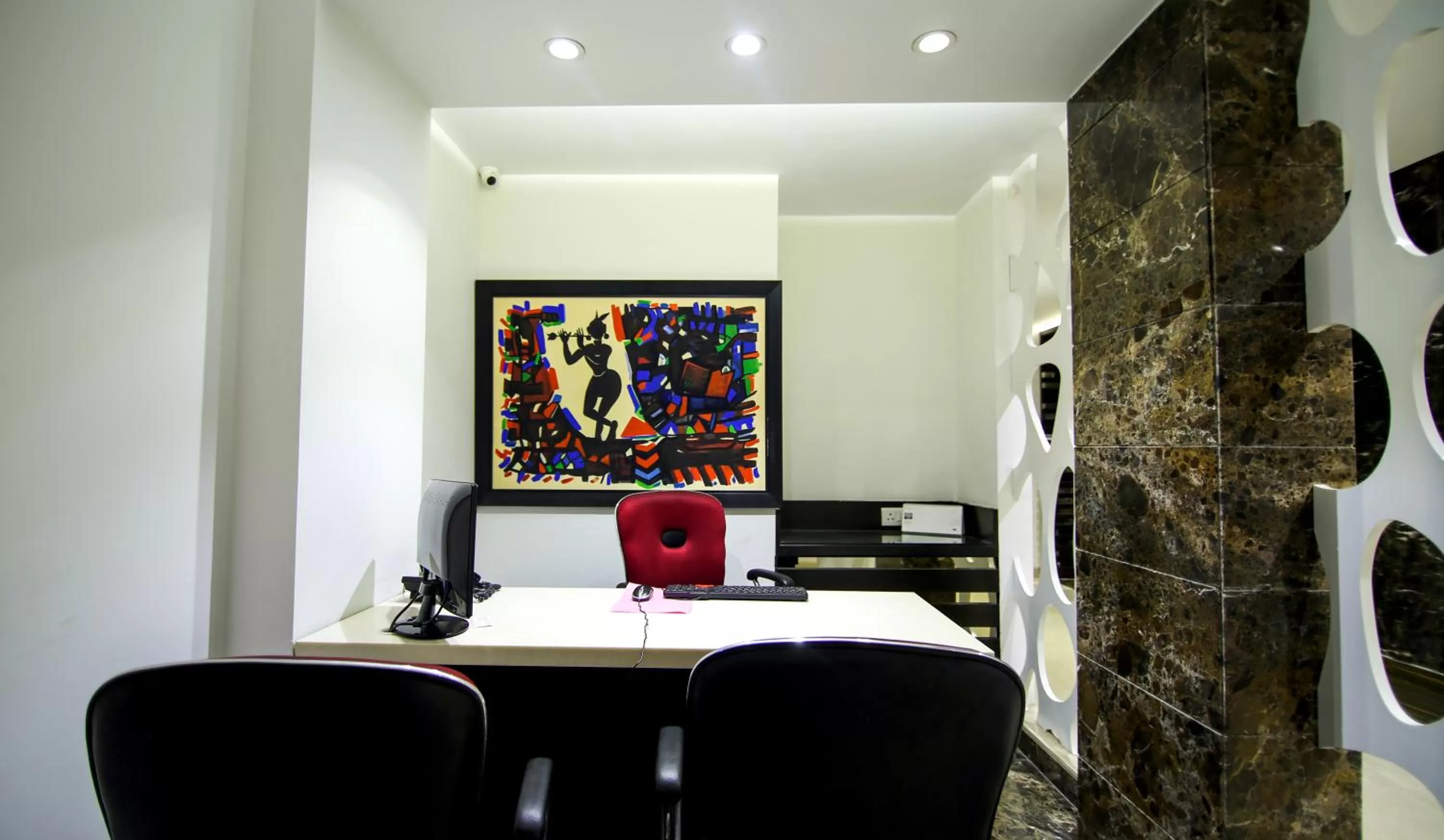 Area and facilities in Hotel The Prime Balaji Deluxe, City Centre, With Free Airport Pickup