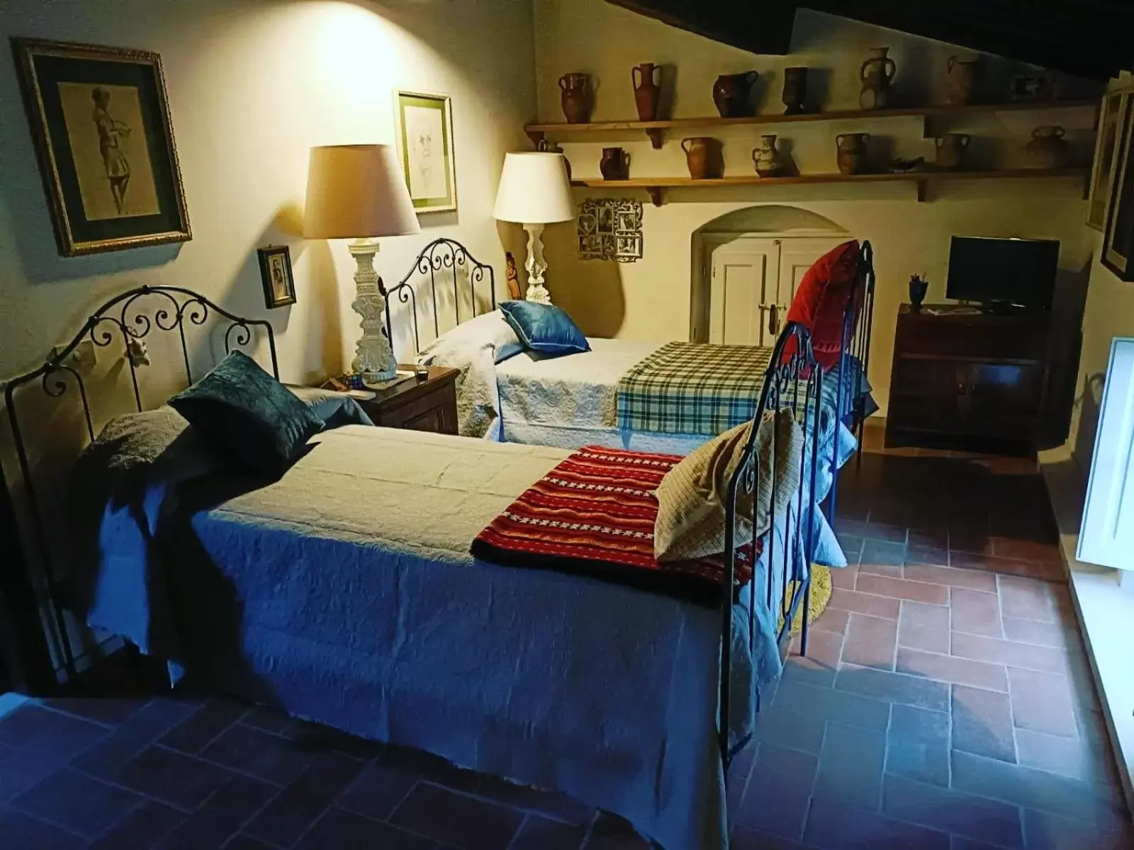 Bedroom, Bed in Villa Marinsky Pietrasanta