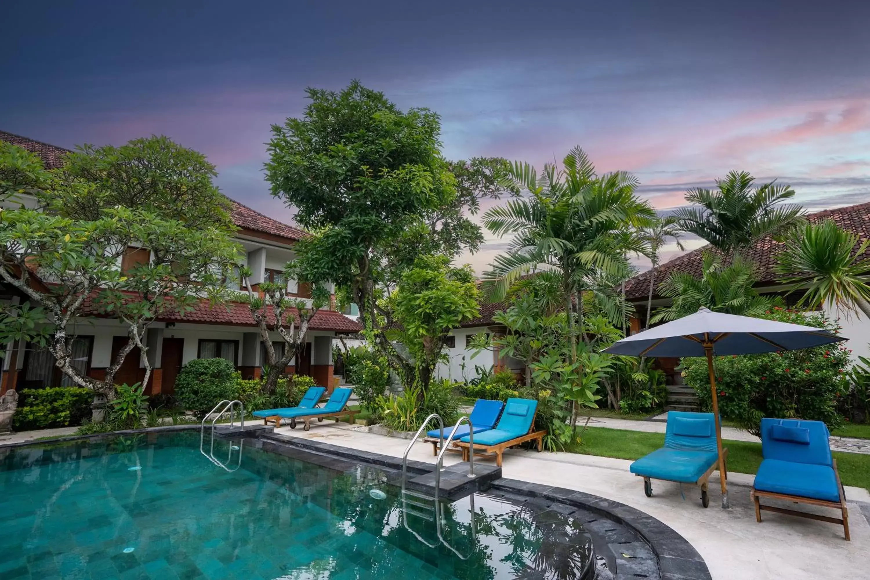 Swimming Pool in Sinar Bali Hotel