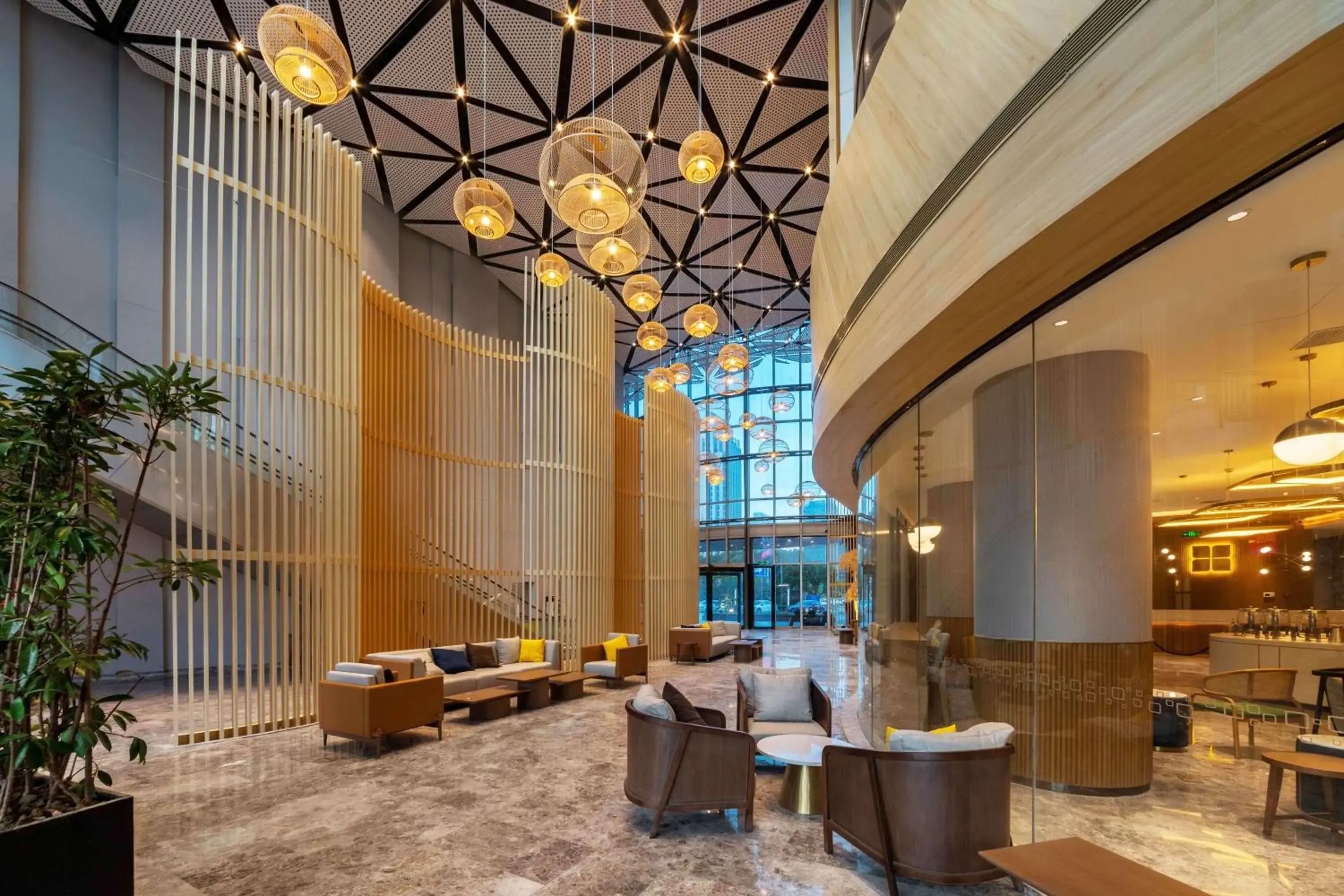 Lobby or reception, Restaurant/Places to Eat in Hilton Garden Inn Nantong Xinghu