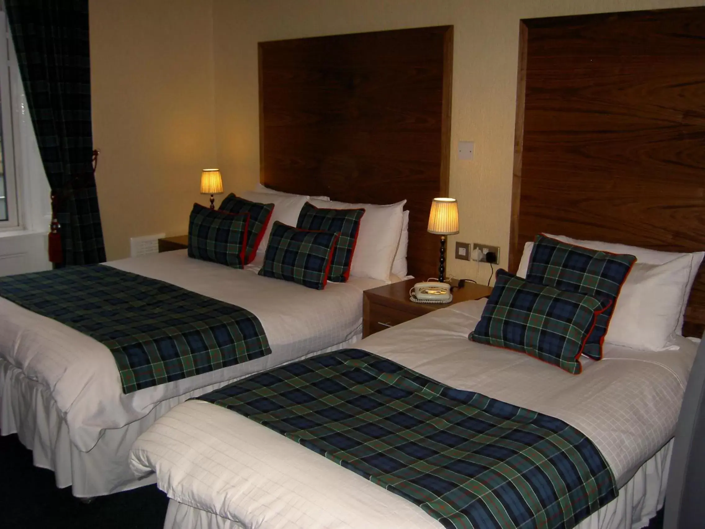 Family Room in Argyll Hotel