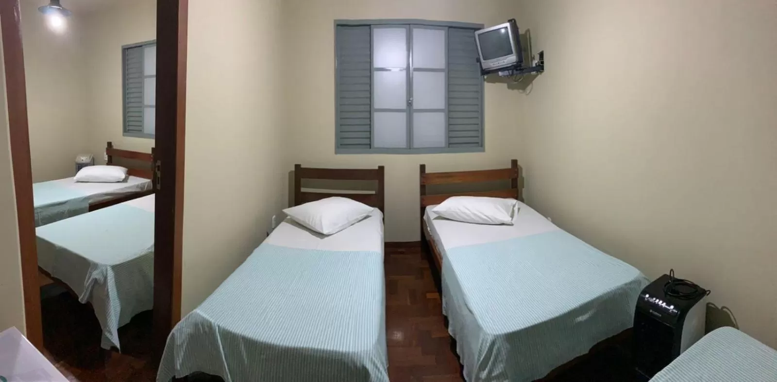 Bedroom, Bed in Hotel JB