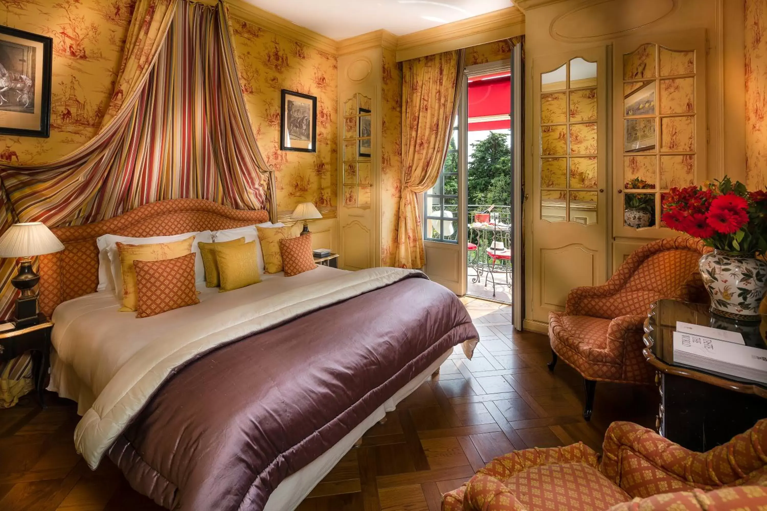 Photo of the whole room, Bed in Villa Gallici Hôtel & Spa