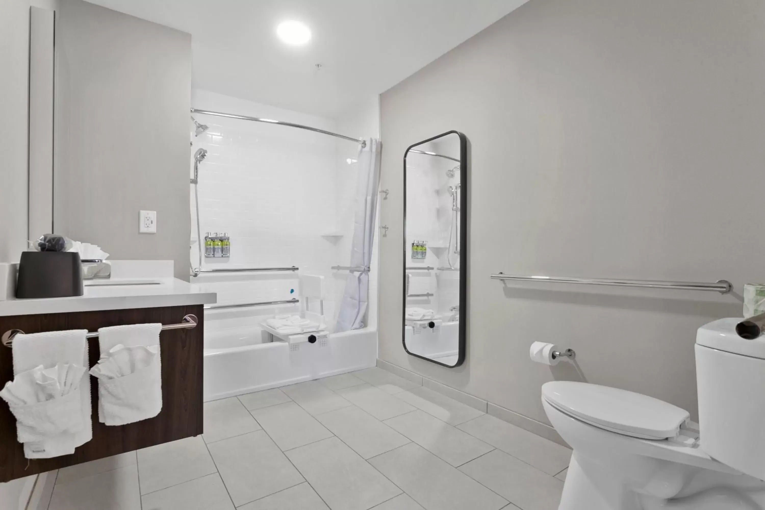 Photo of the whole room, Bathroom in Staybridge Suites - Atlanta NE - Duluth, an IHG Hotel