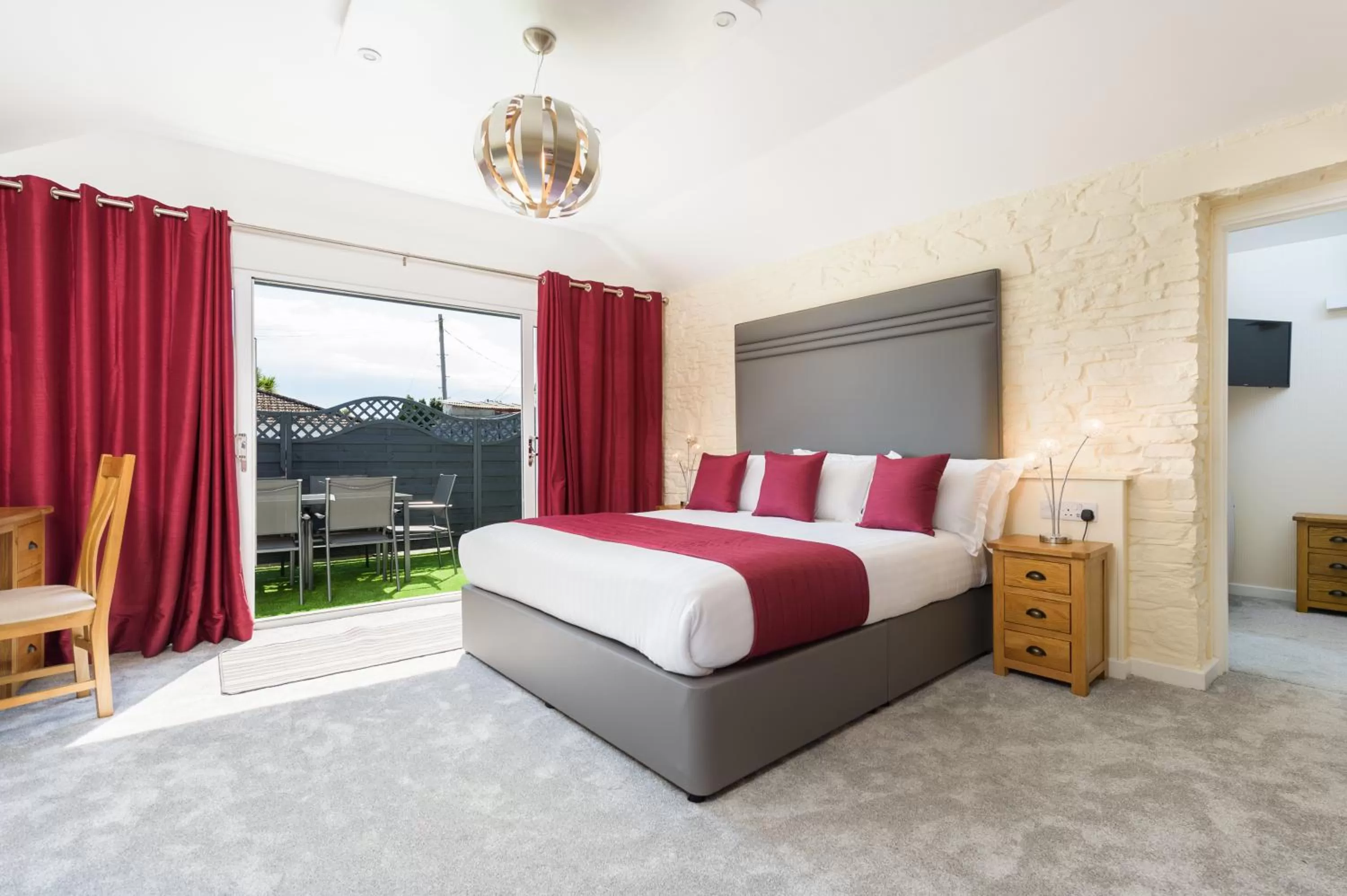 Bedroom, Bed in Best Western Fowey Valley