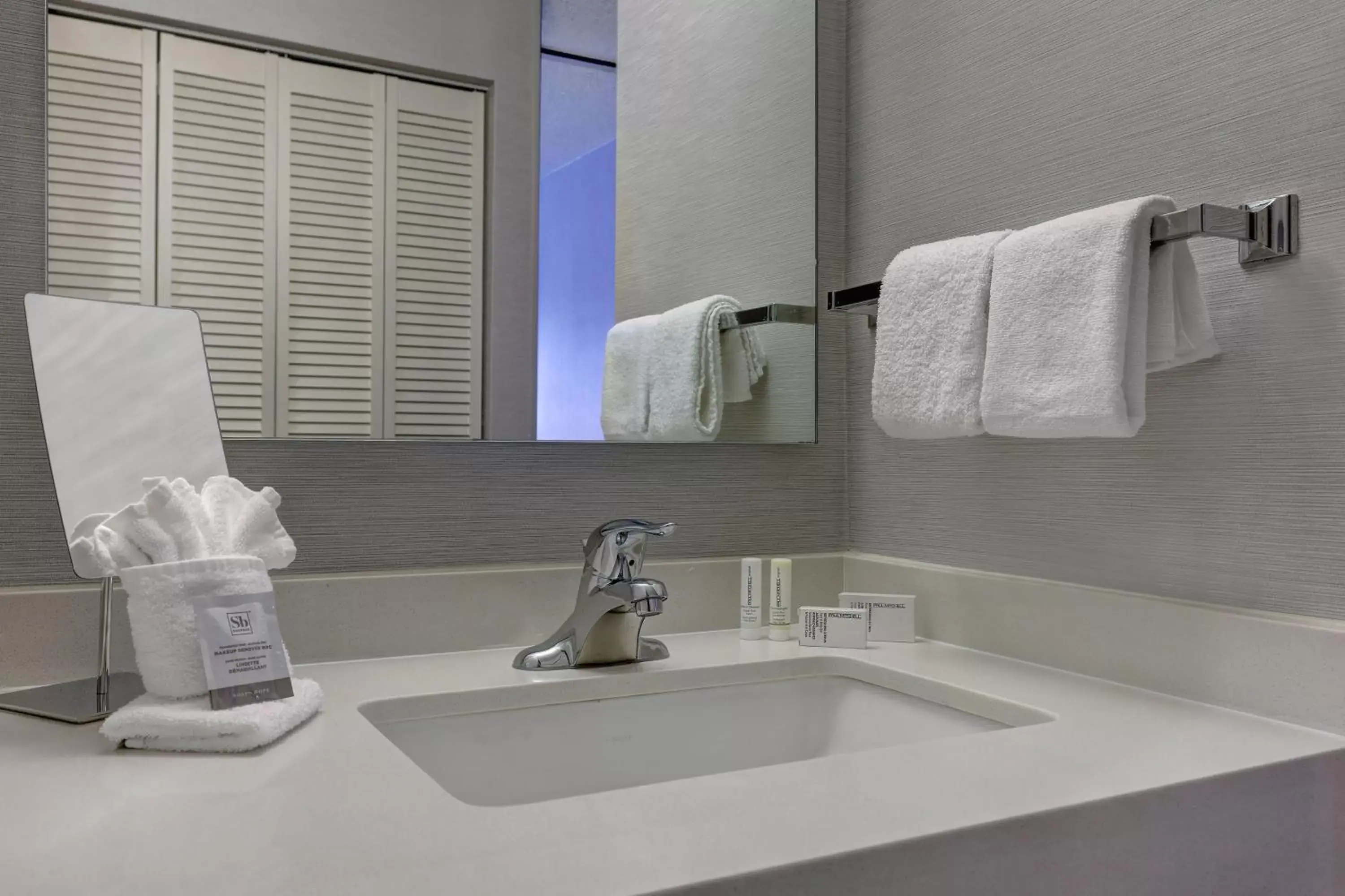 Bathroom in Courtyard by Marriott Portland Southeast/Clackamas