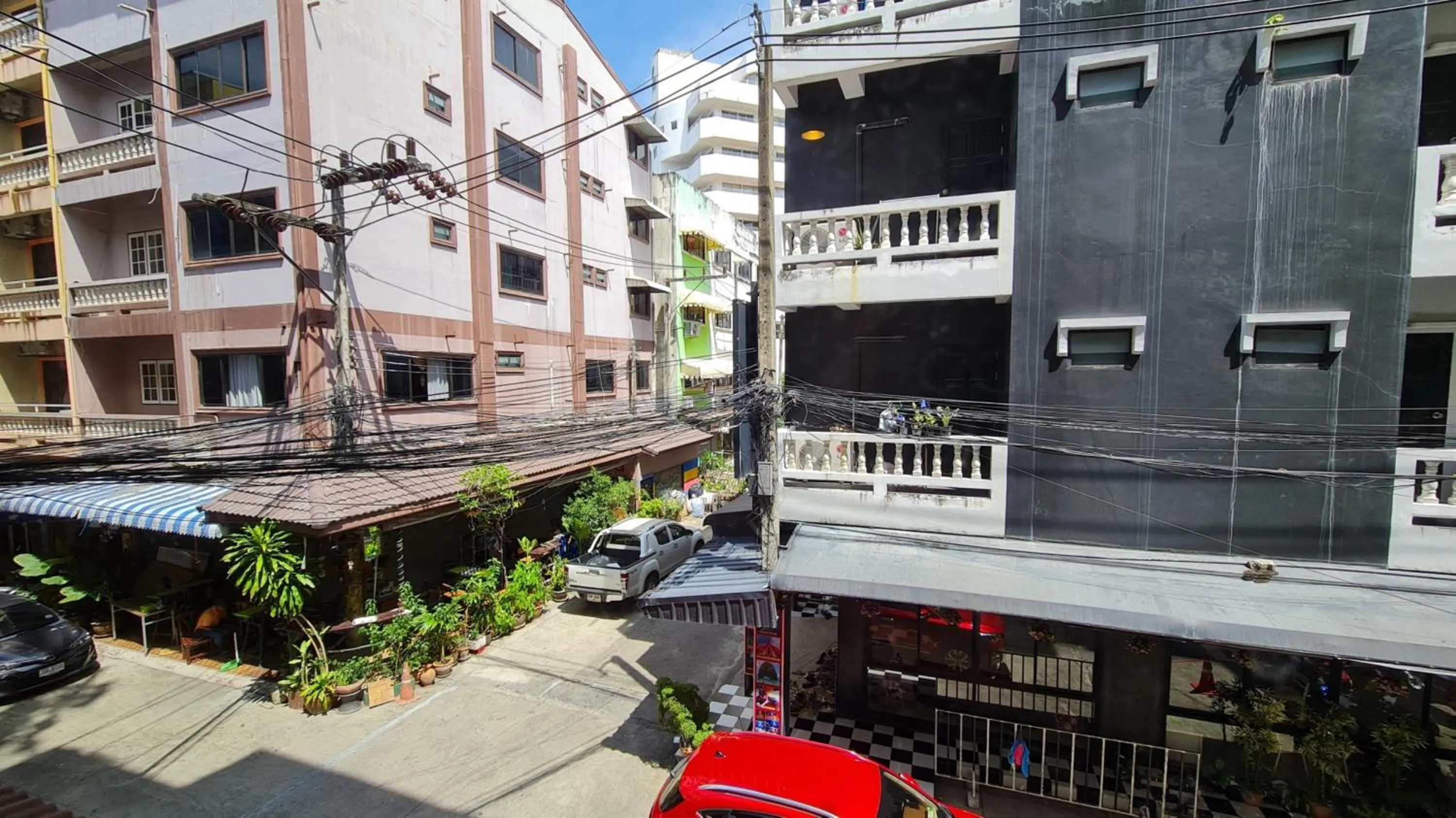 Neighbourhood in Vech Guesthouse Patong