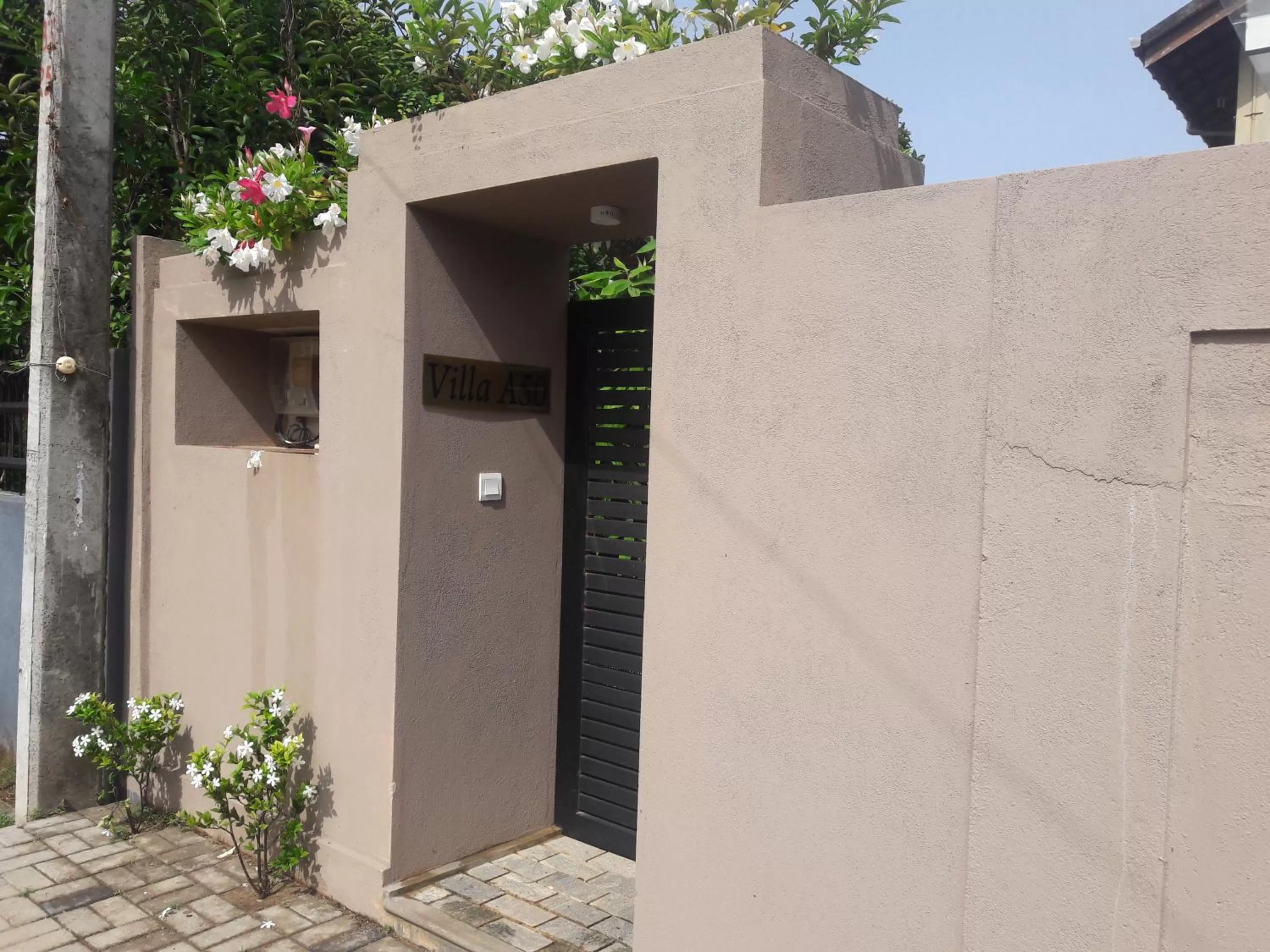 Facade/entrance in Villa A50